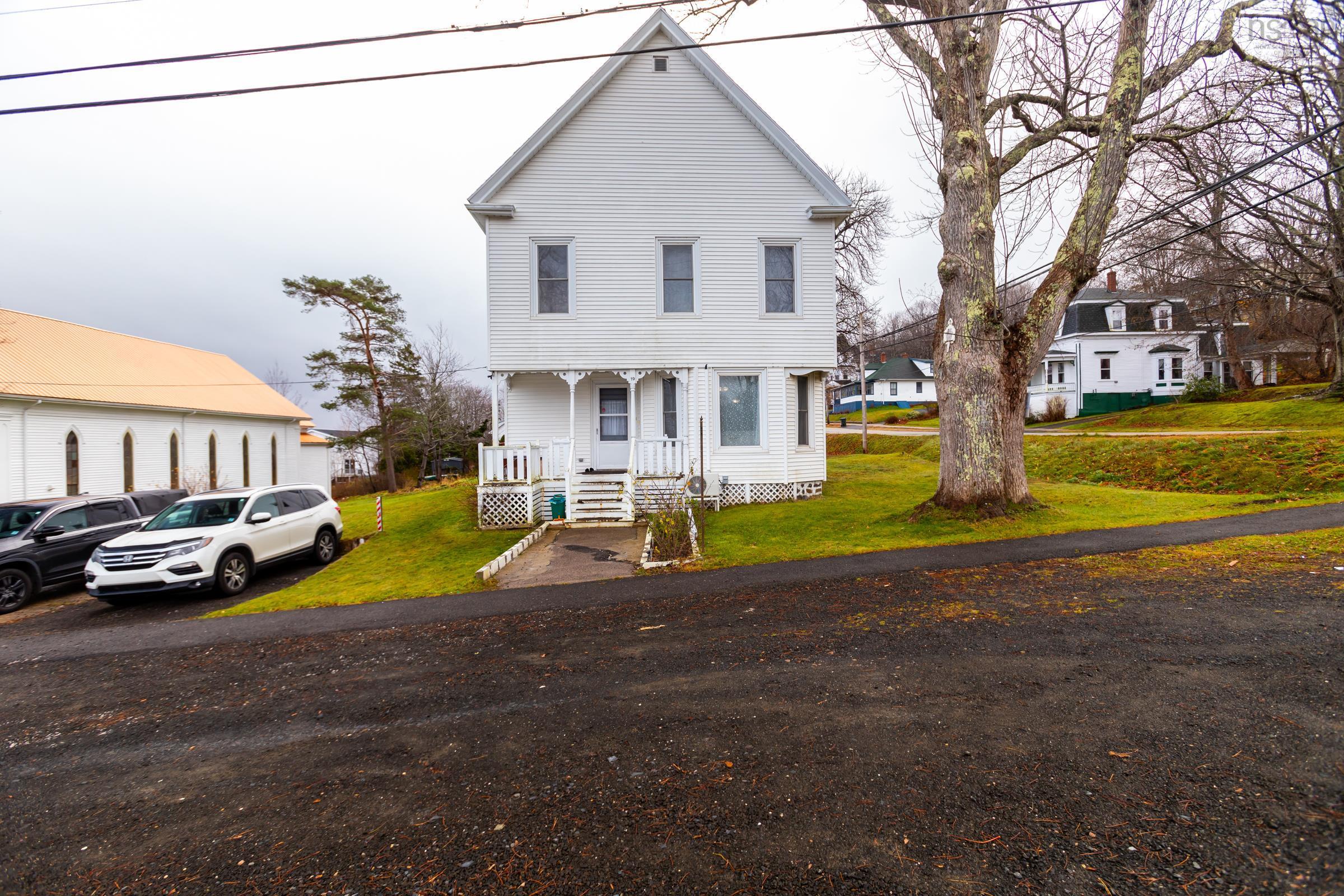 $400,000.00: 19 Prince William Street, Digby
