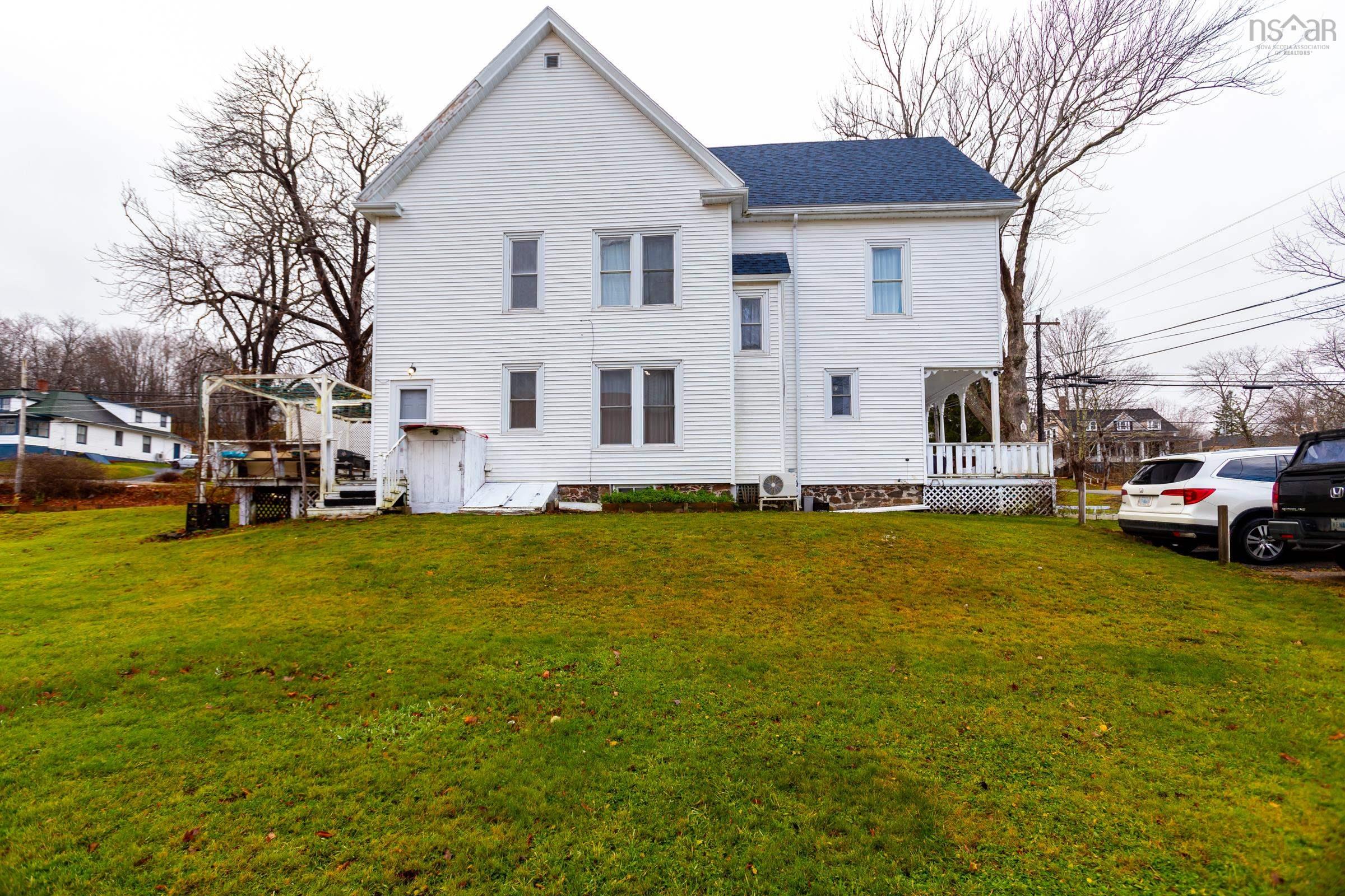 $400,000.00: 19 Prince William Street, Digby