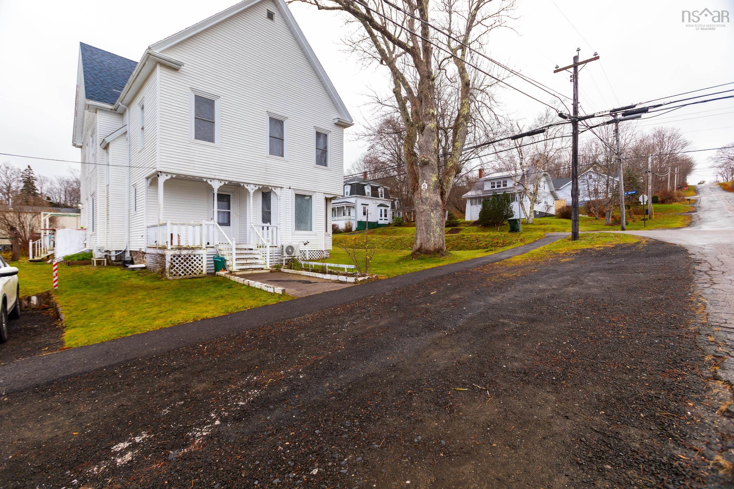 $400,000.00: 19 Prince William Street, Digby