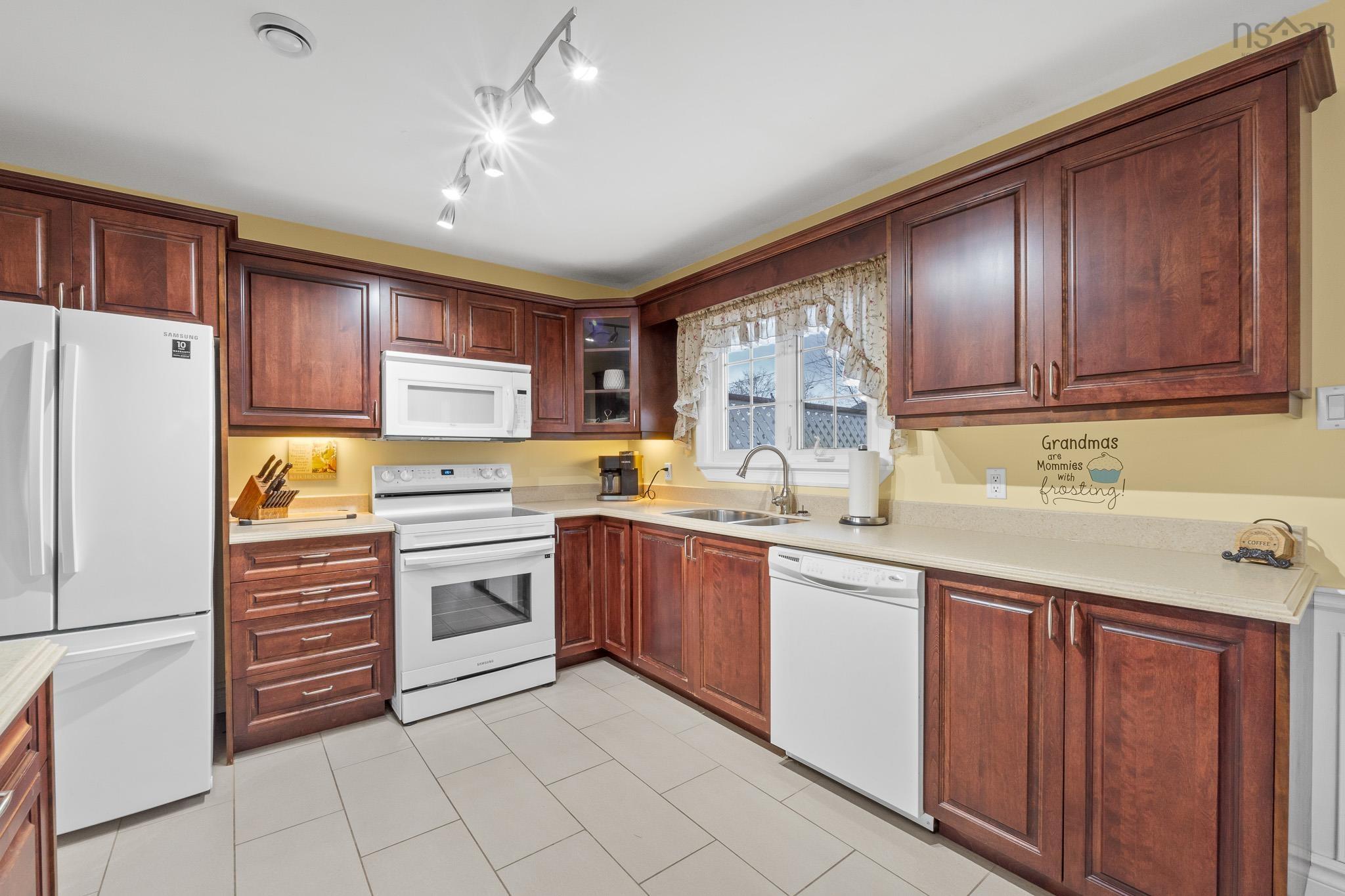 $499,900.00: 6 Nordic Court, Lower Sackville