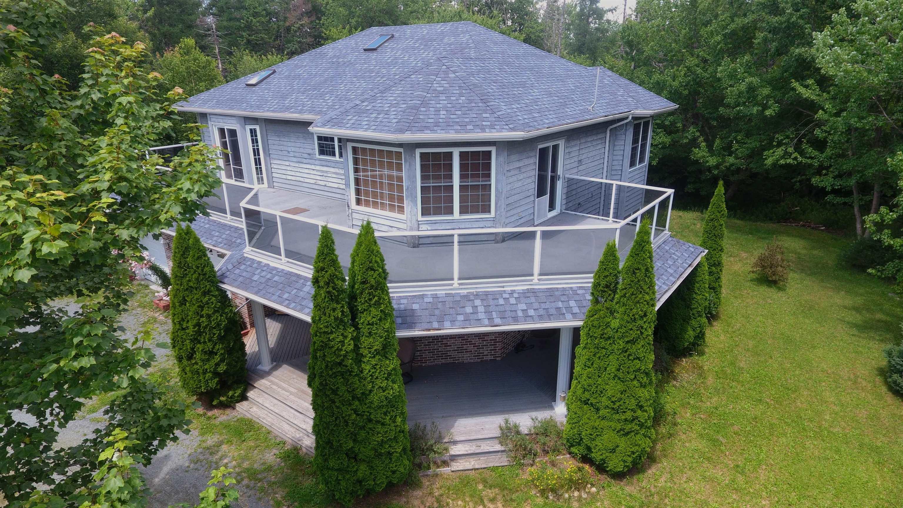 $499,000.00: 13 Lakeside Road, Beaverdam Lake