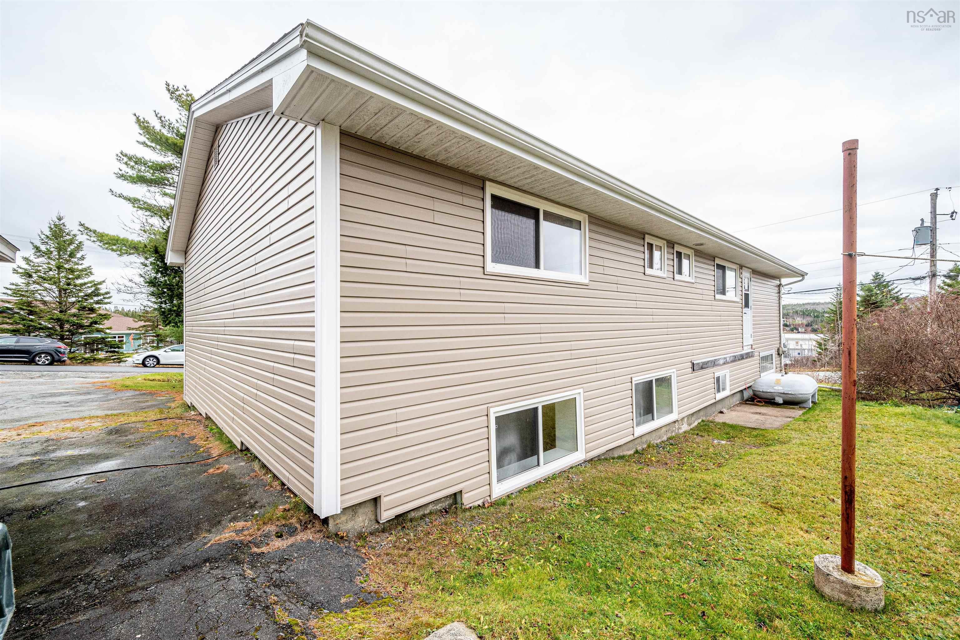 $429,900.00: 30 Pinedale Drive, Prospect Bay