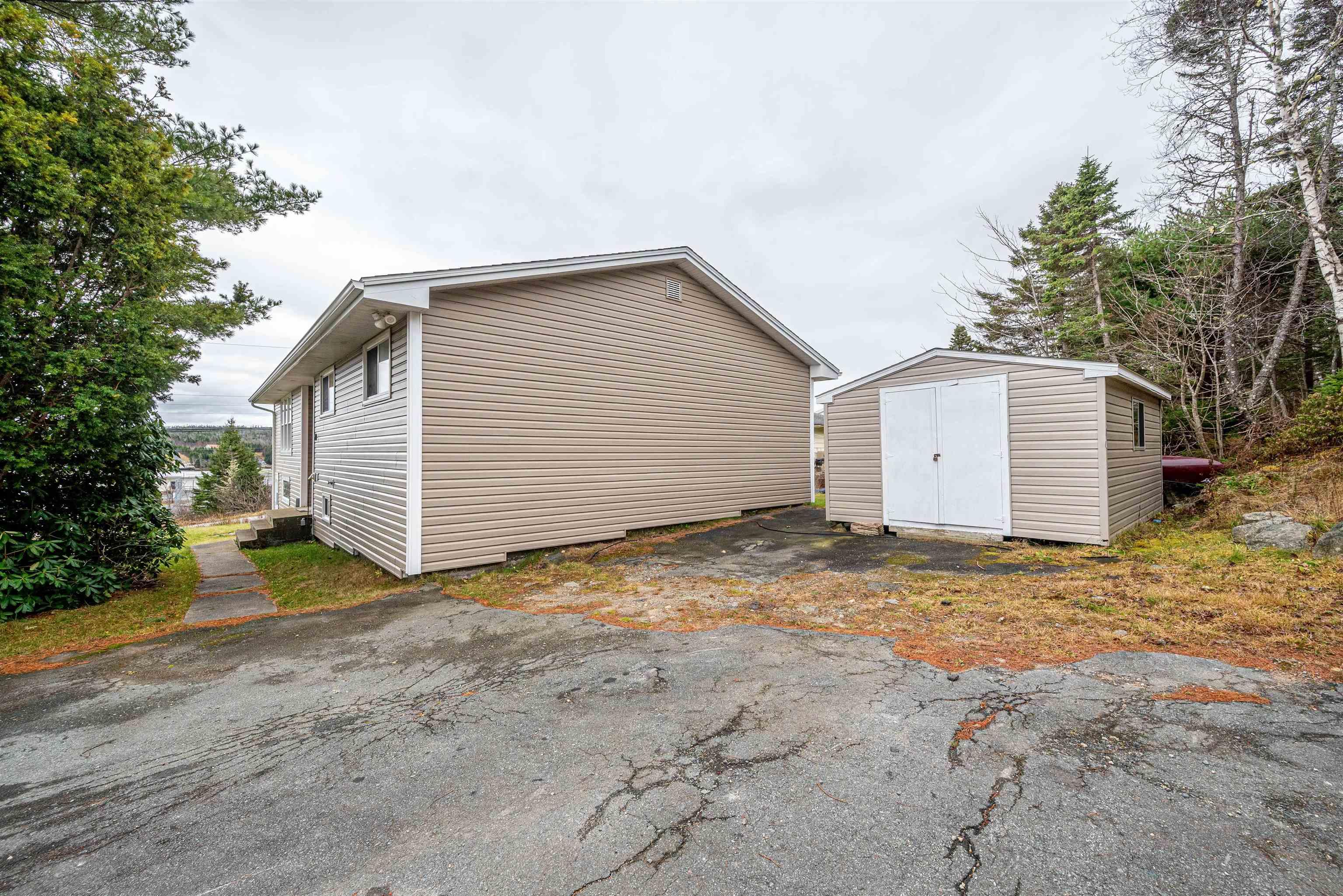 $429,900.00: 30 Pinedale Drive, Prospect Bay