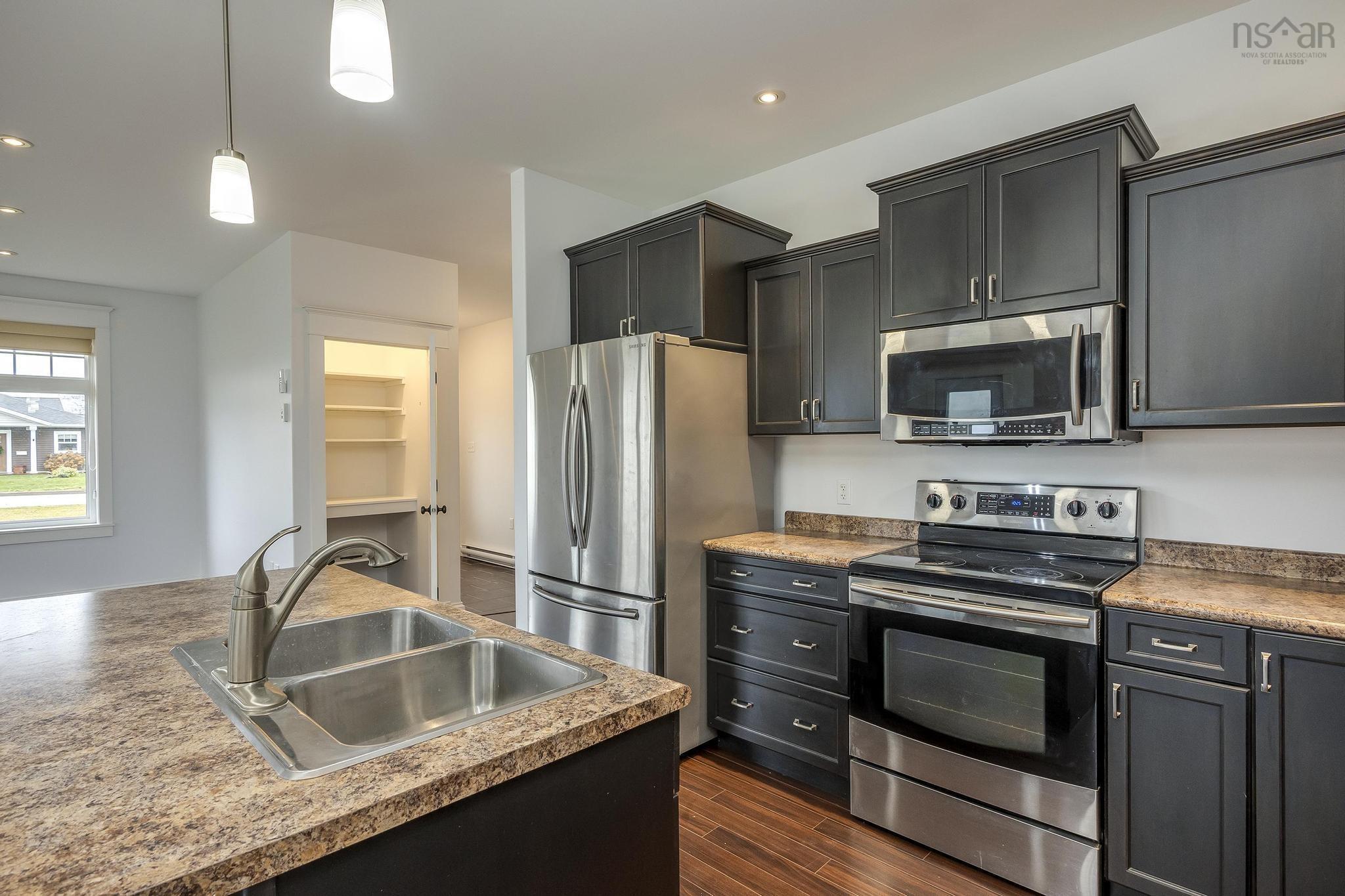 $425,000.00: 1 MacKinnon Court, Kentville