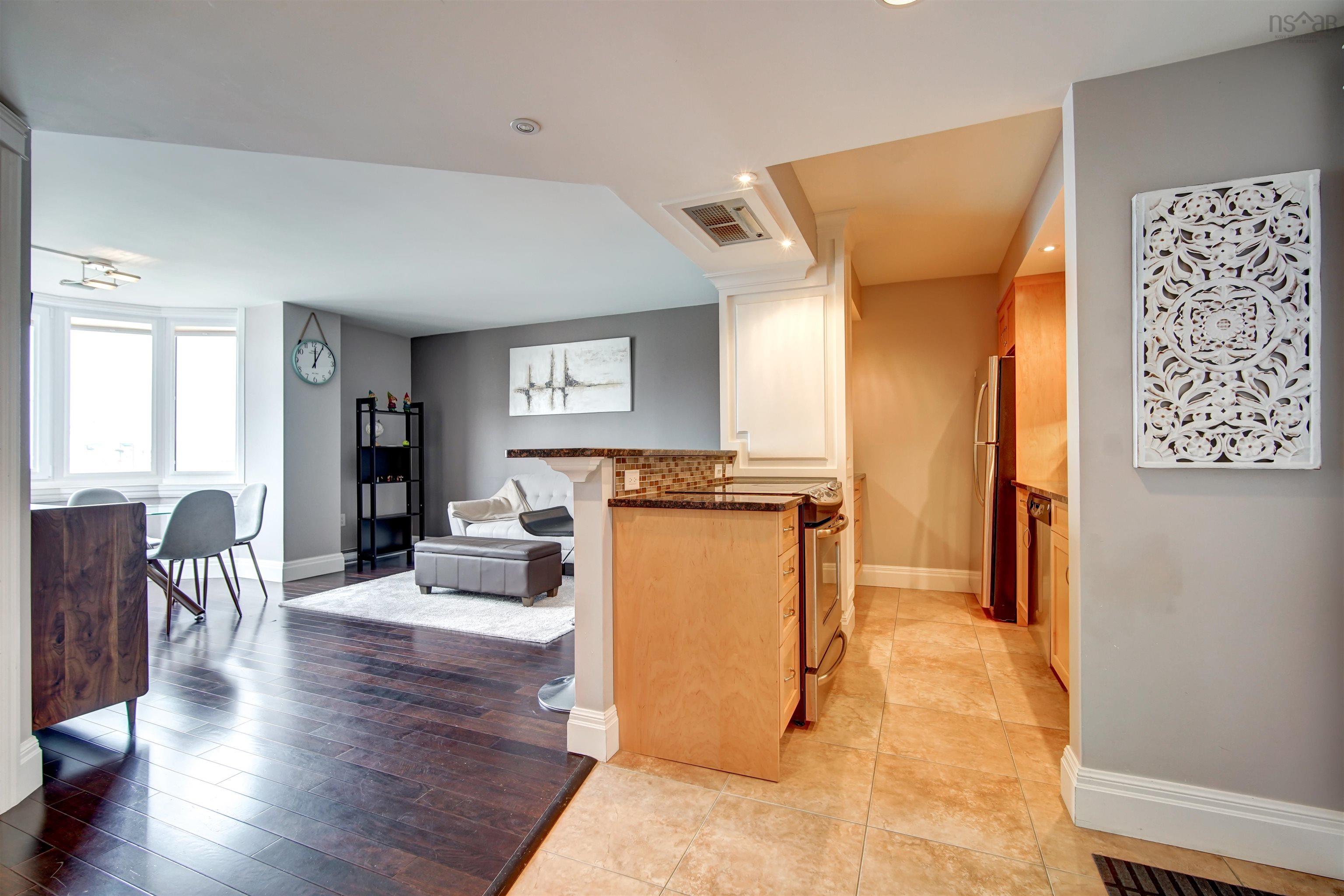 $354,900.00: 317 45 Vimy Avenue, Halifax