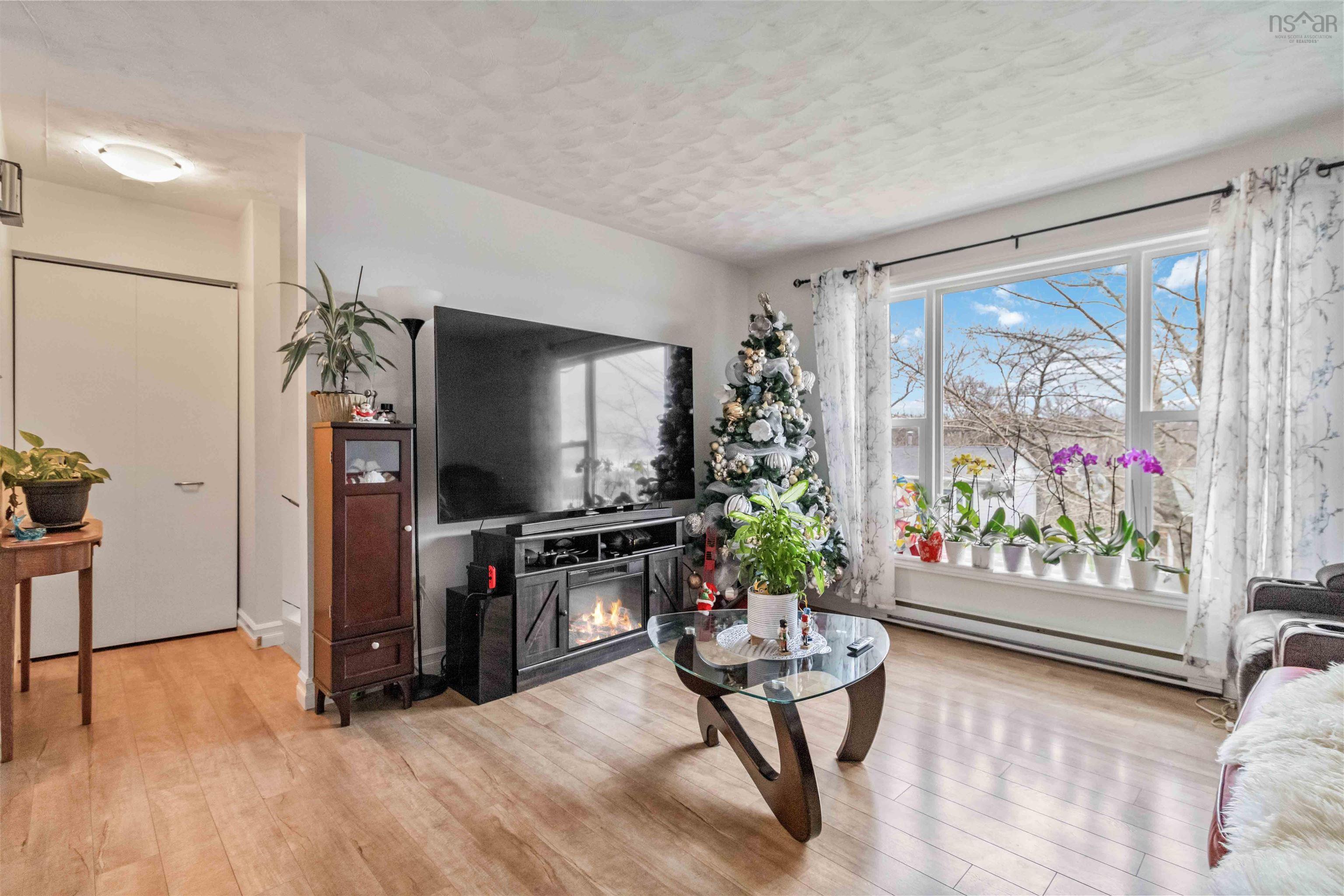 $415,000.00: 100 Nestor Crescent, Cole Harbour