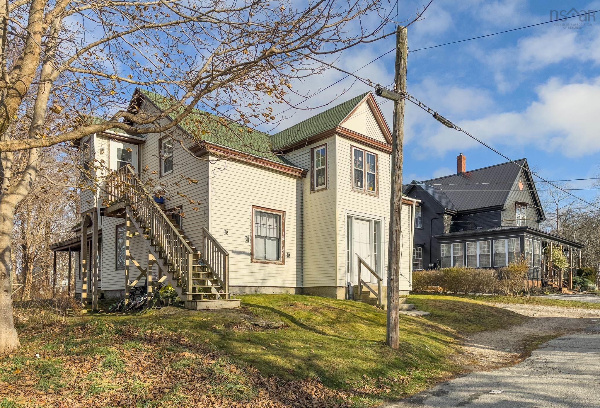 $179,000.00: 2 Walker Street, Yarmouth
