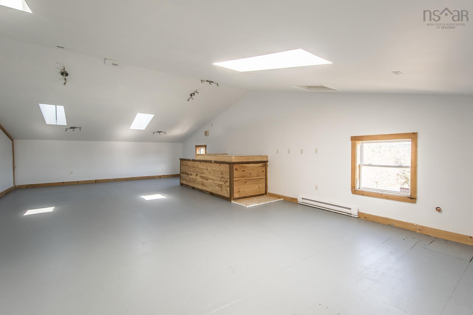 6344 Highway 207 