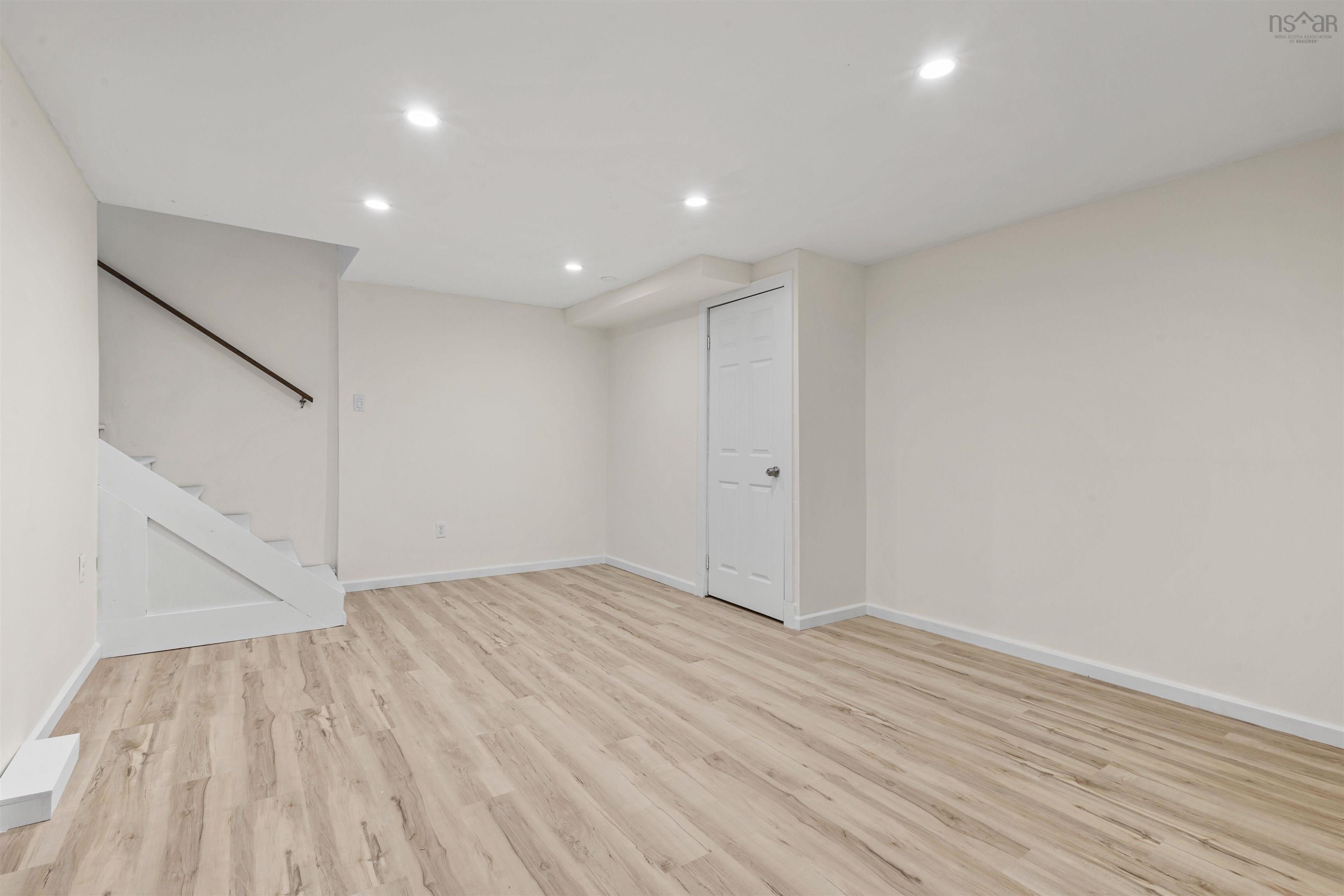 $399,900.00: 27 Rankin Drive, Lower Sackville