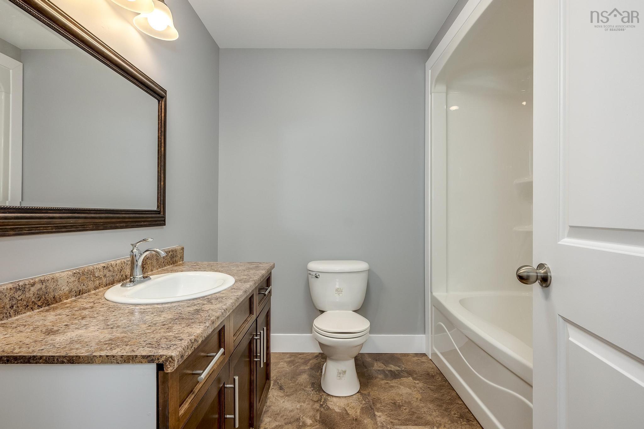 $689,900.00: 280 Pepperbush Court, Middle Sackville