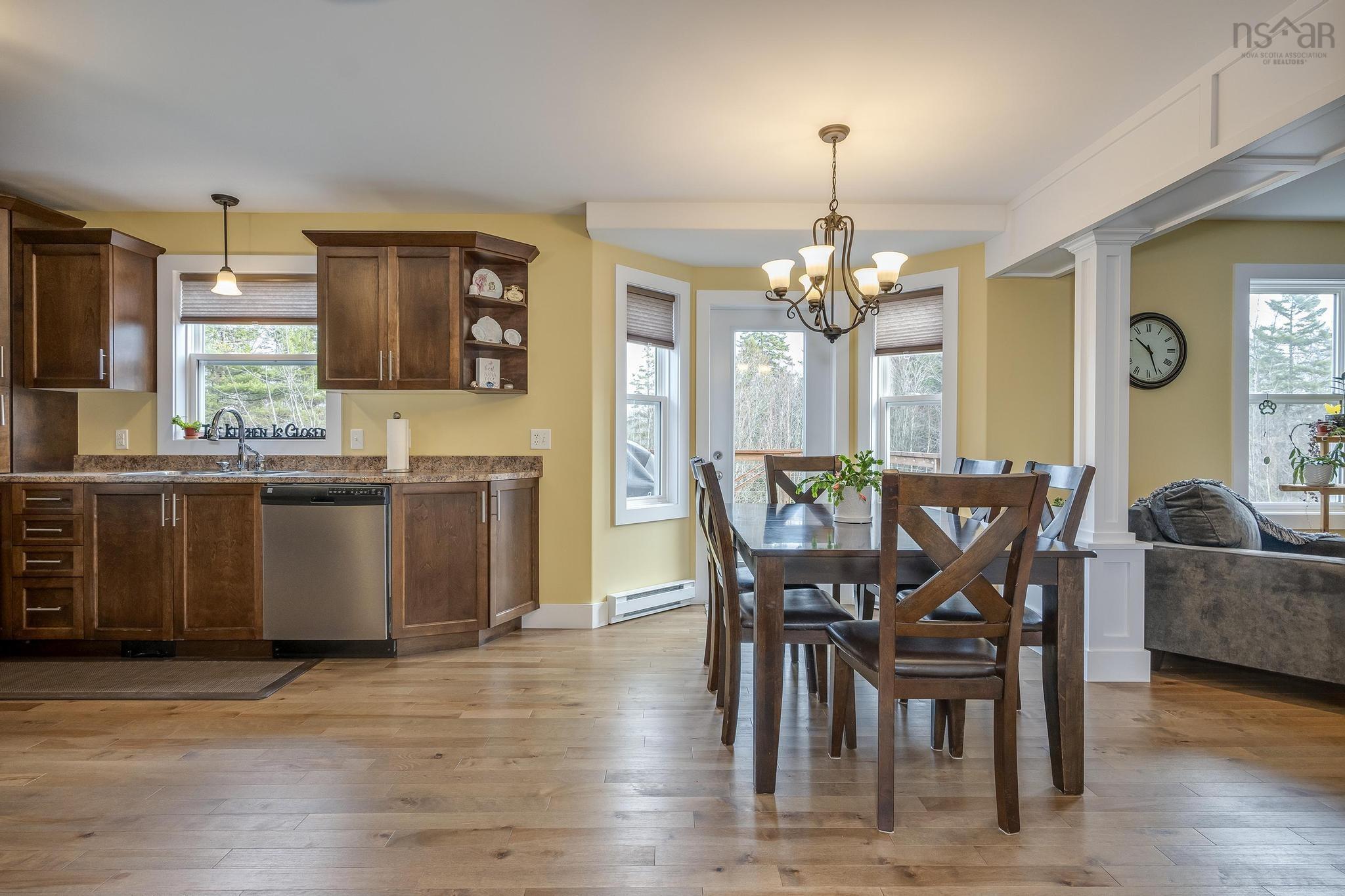 $689,900.00: 280 Pepperbush Court, Middle Sackville