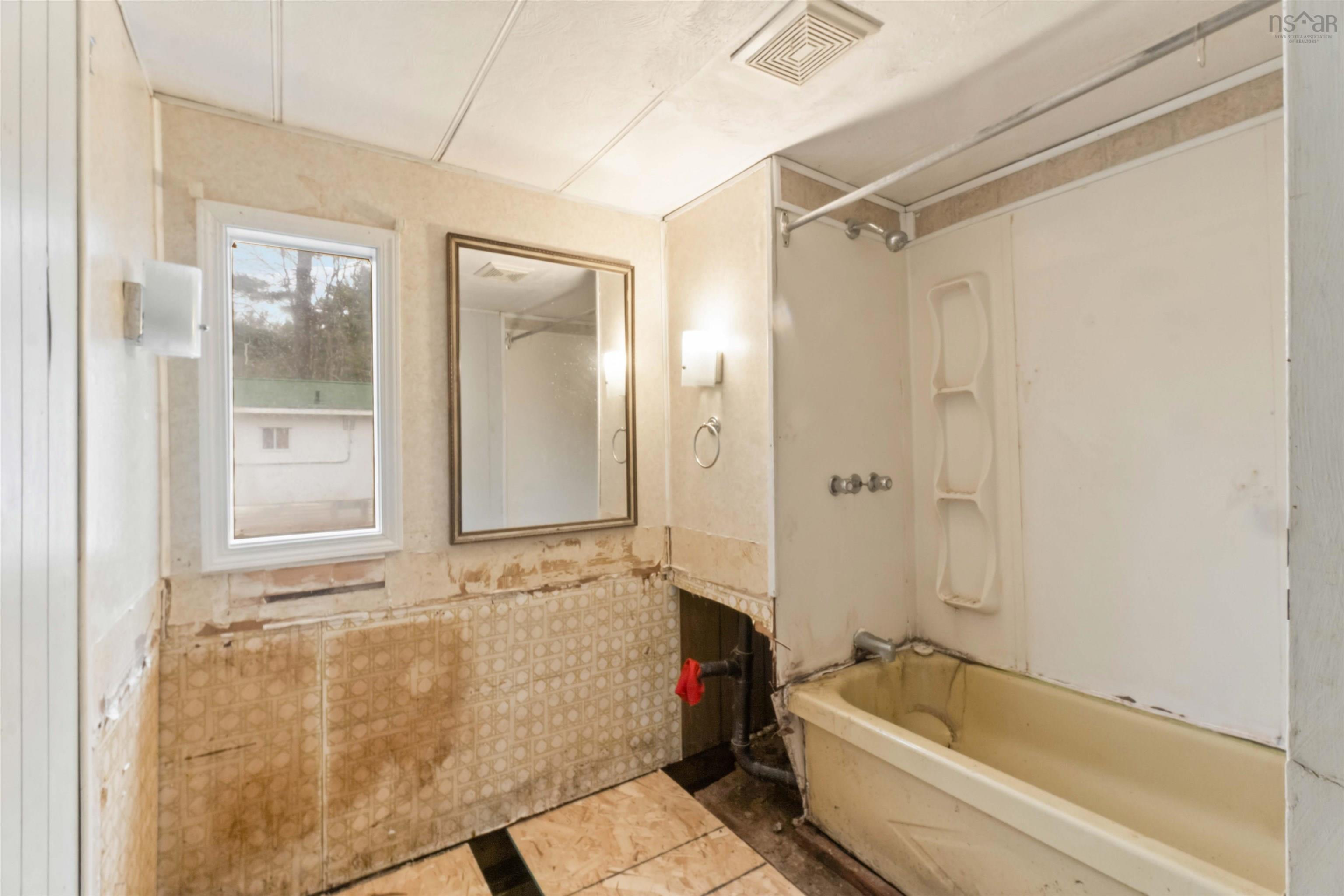 $35,000.00: 40 Richardson Drive, Wilmot