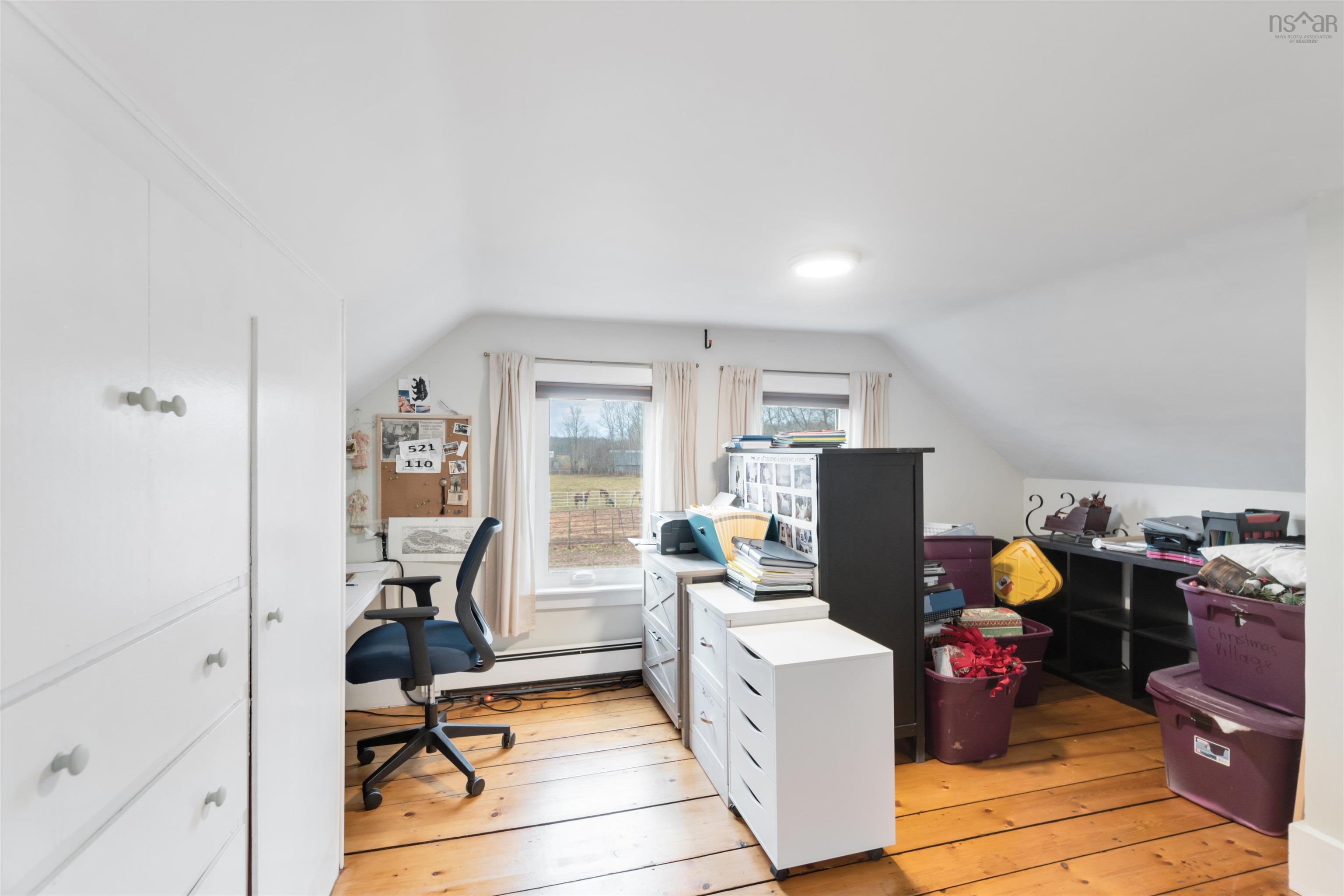 $624,900.00: 5211 Brooklyn Street, Grafton