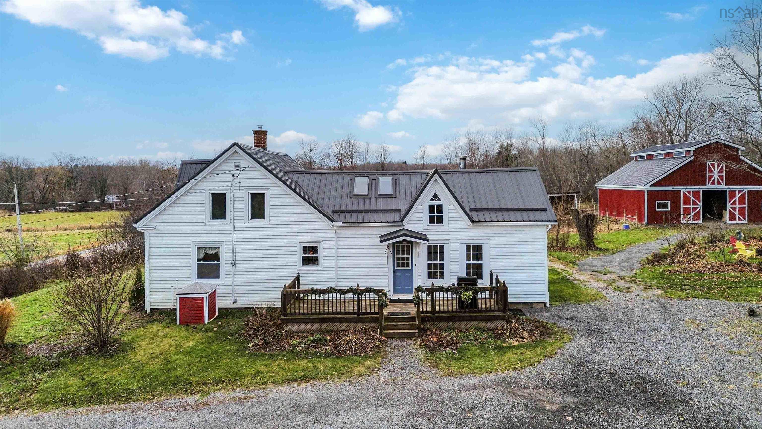 $624,900.00: 5211 Brooklyn Street, Grafton