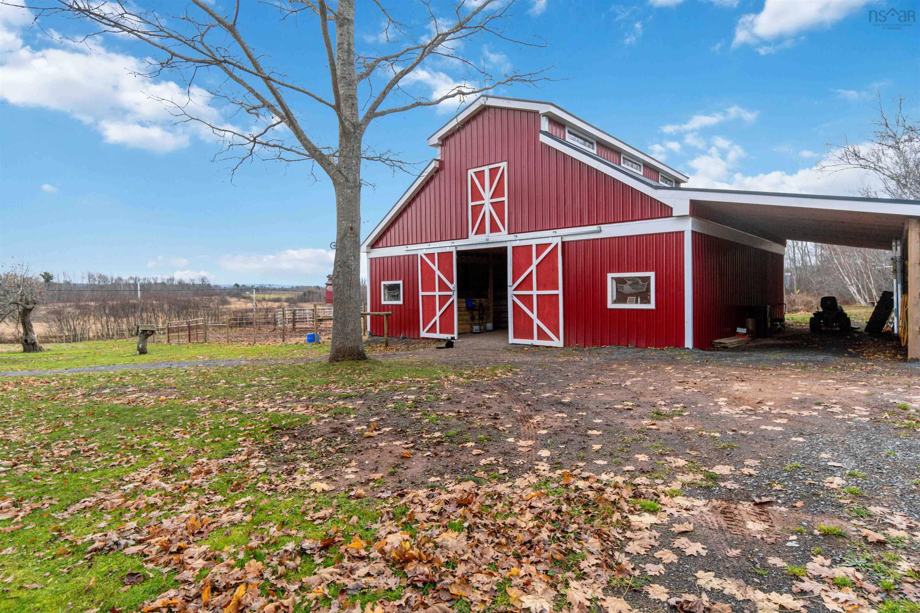 $624,900.00: 5211 Brooklyn Street, Grafton