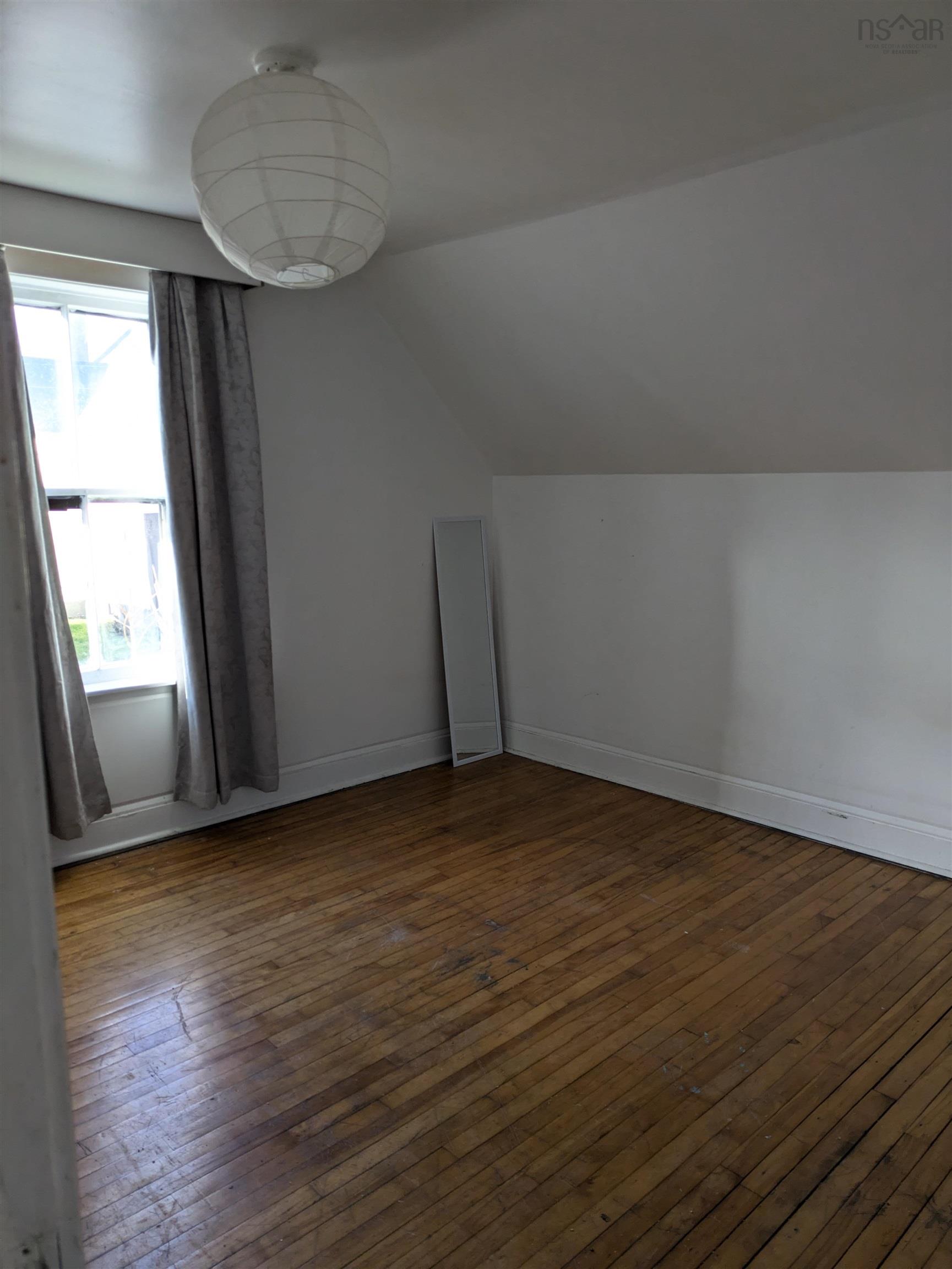 $69,900.00: 15 Fletcher Street, Glace Bay