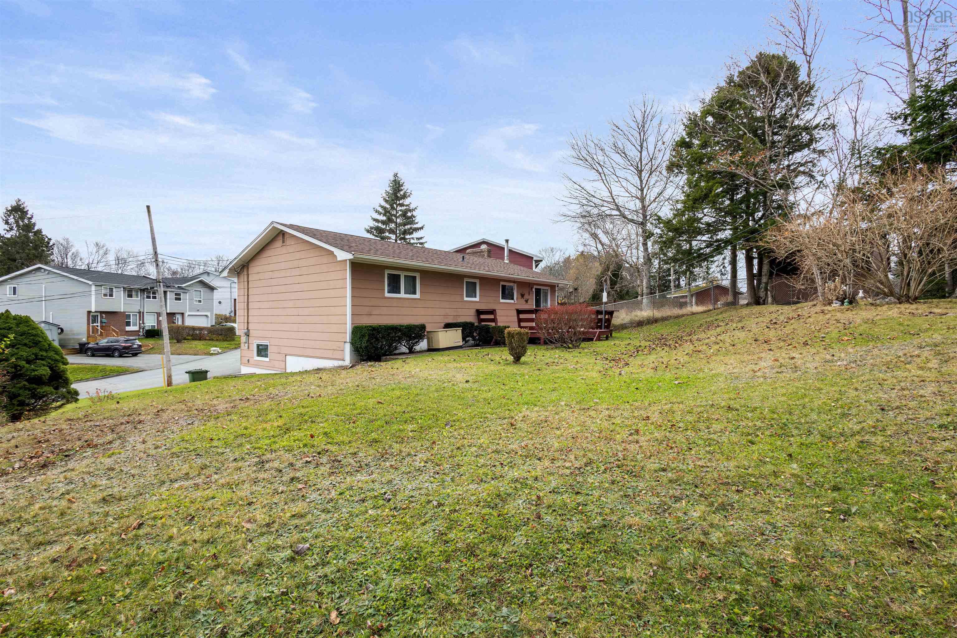 $489,900.00: 56 Denneb Crescent, Lower Sackville