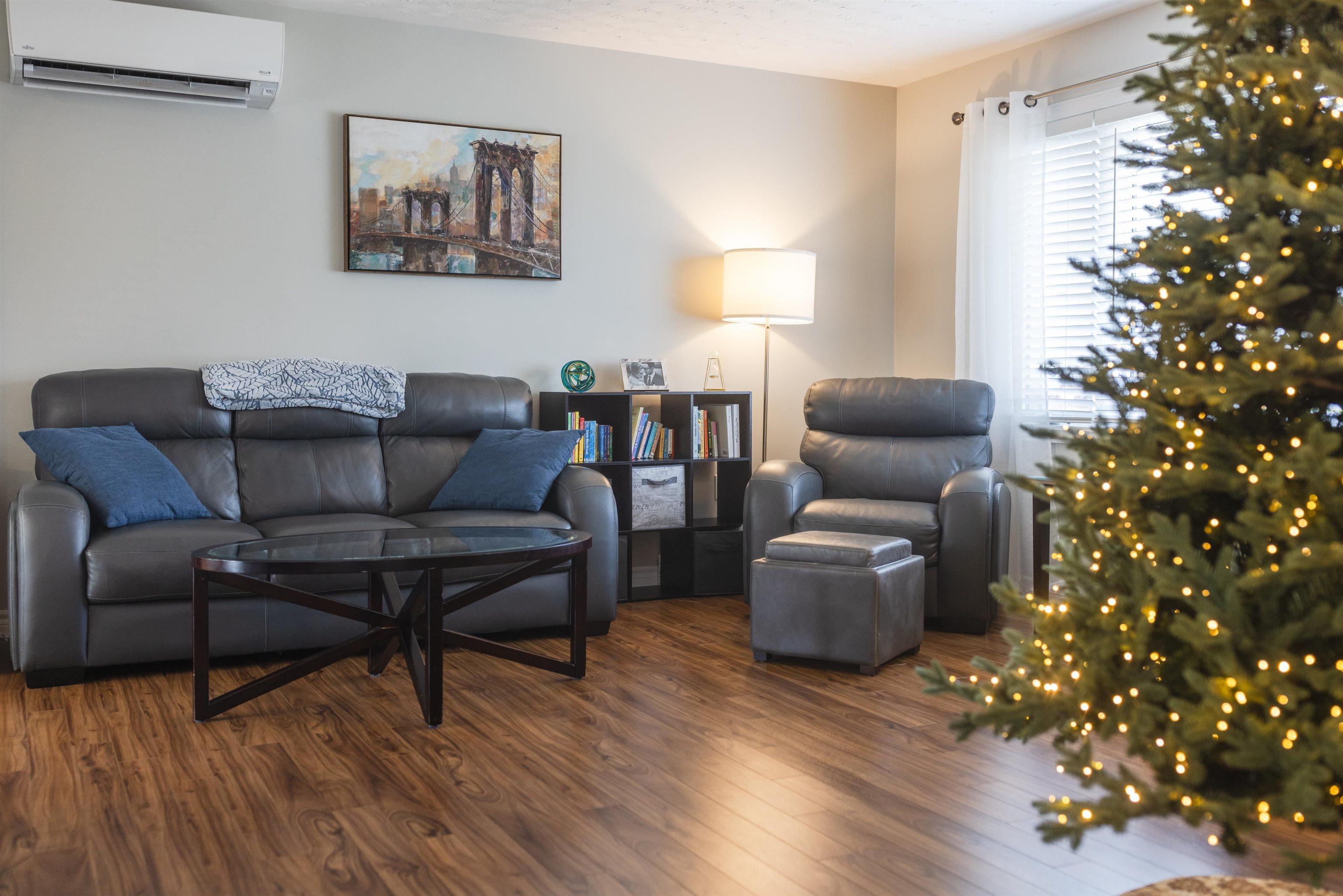 $599,900.00: 10 DRESDEN Court, Sackville