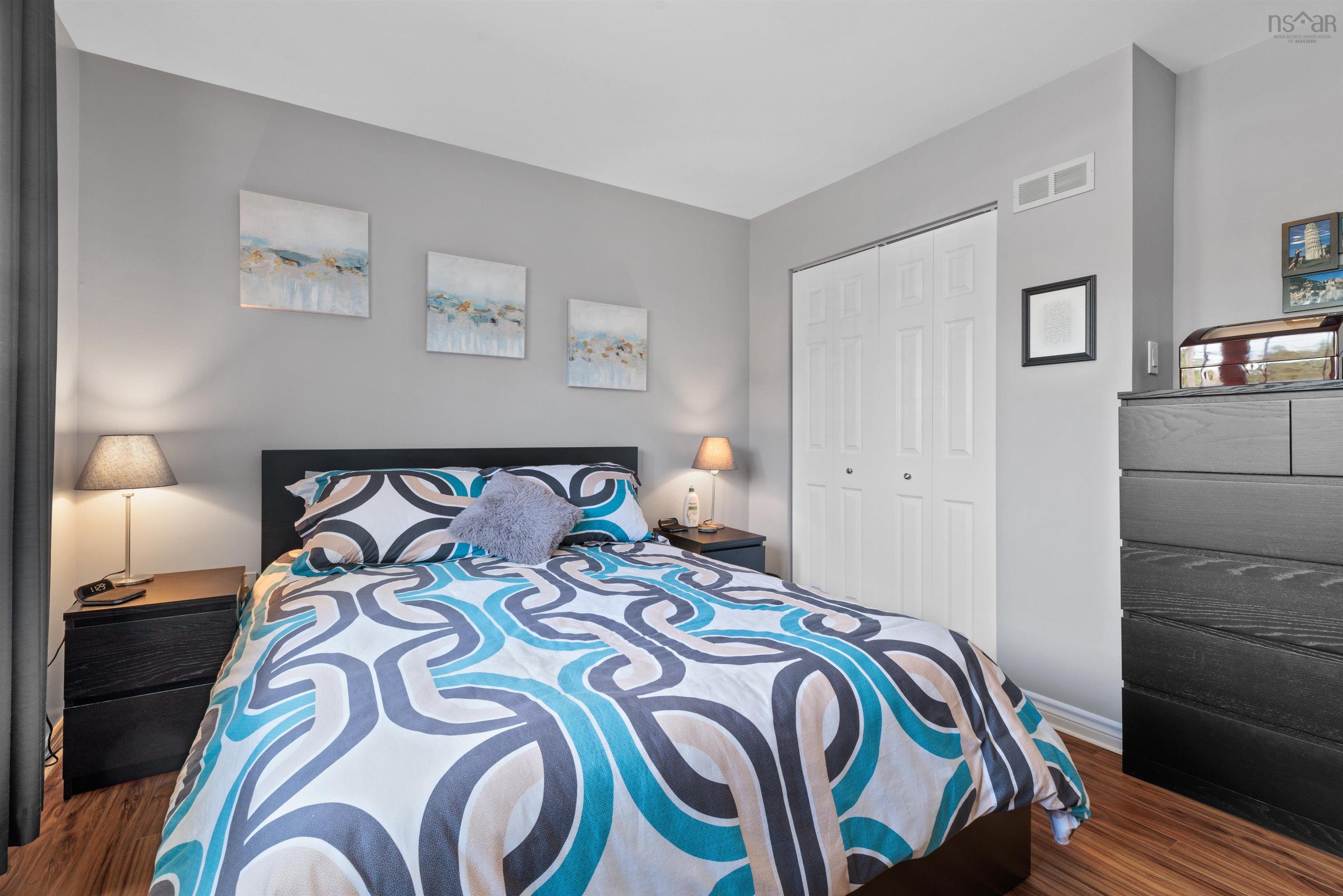 $599,900.00: 10 DRESDEN Court, Sackville