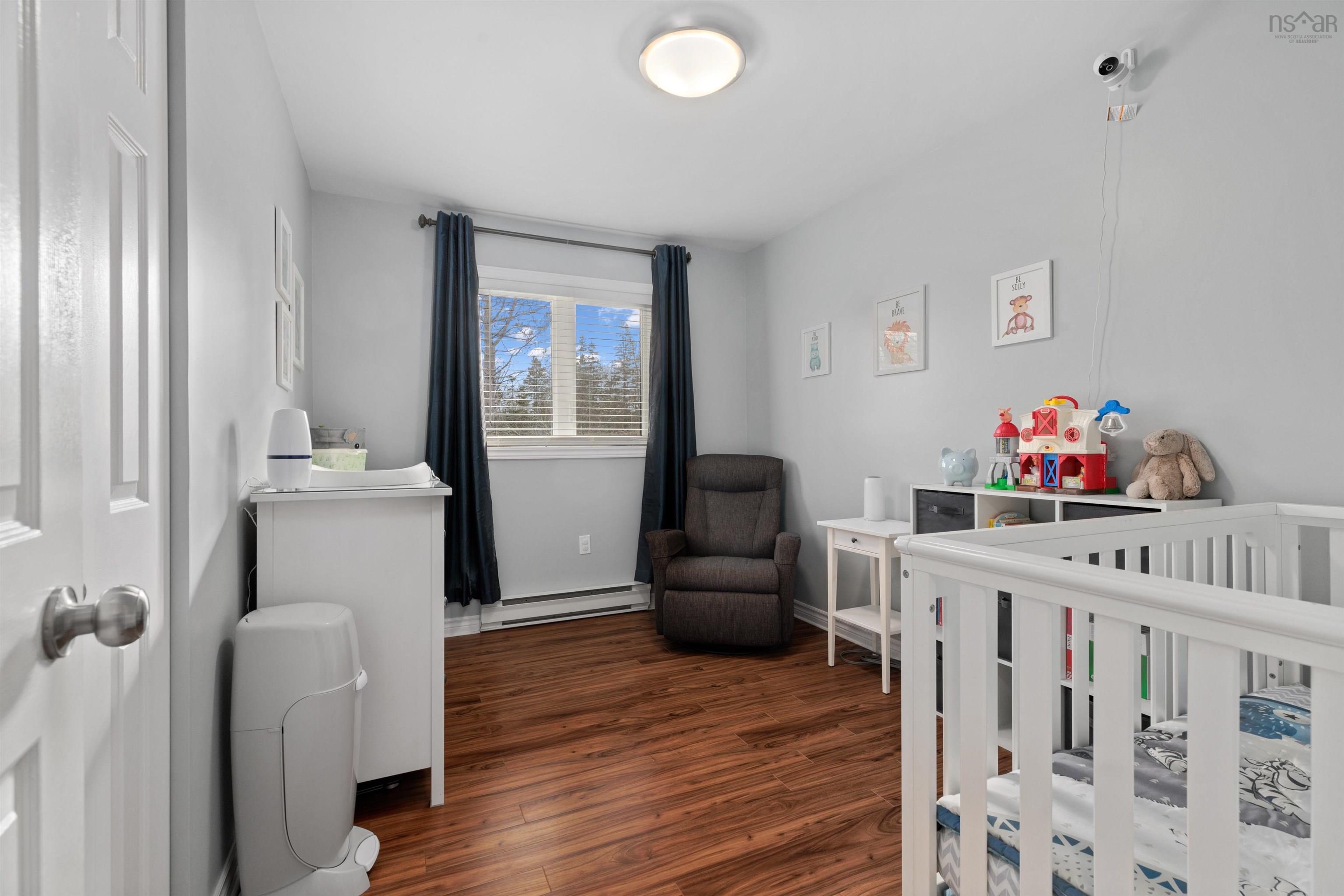 $599,900.00: 10 DRESDEN Court, Sackville