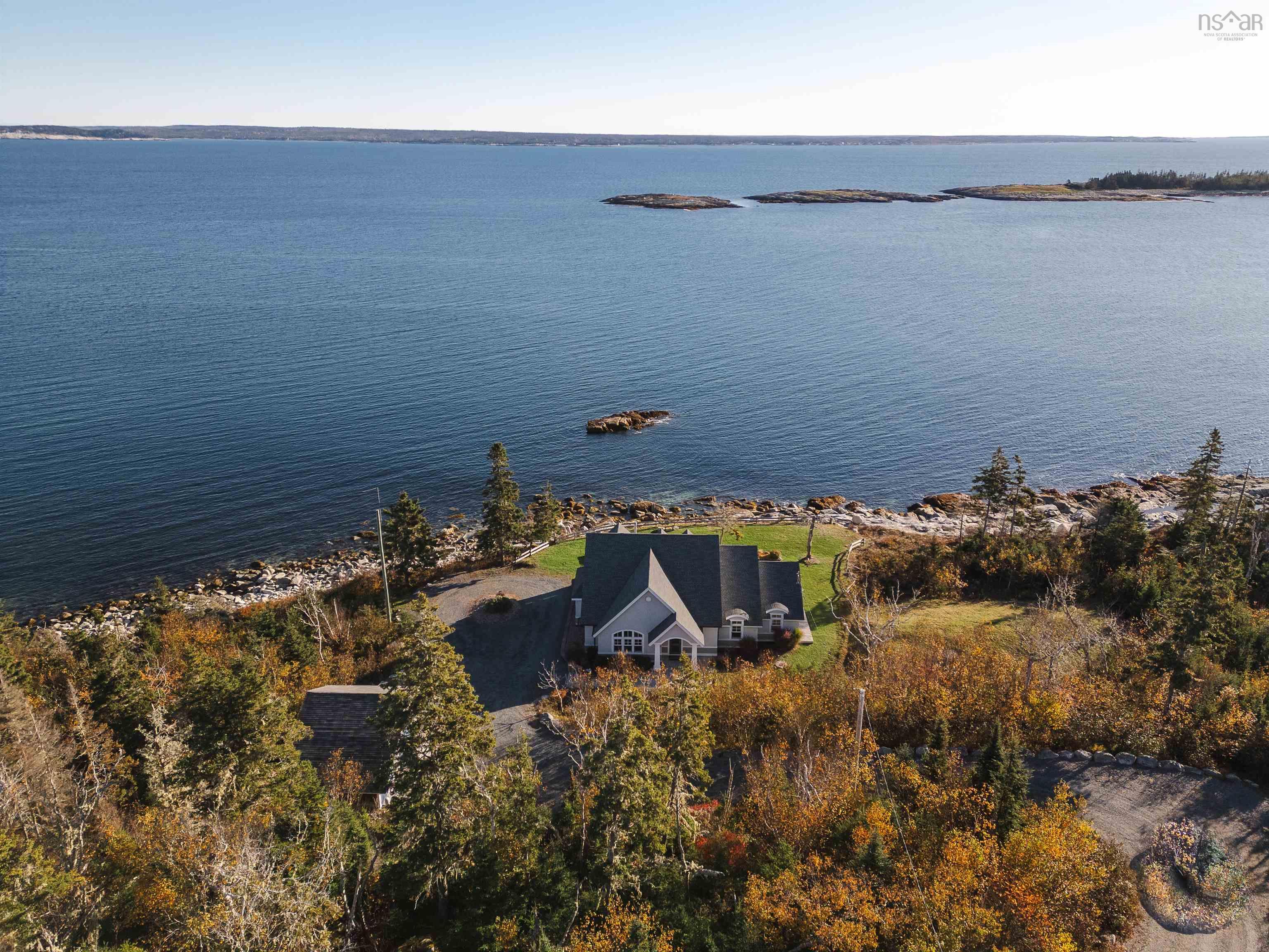 $1,319,000.00: 203 White Point Run, Northwest Cove