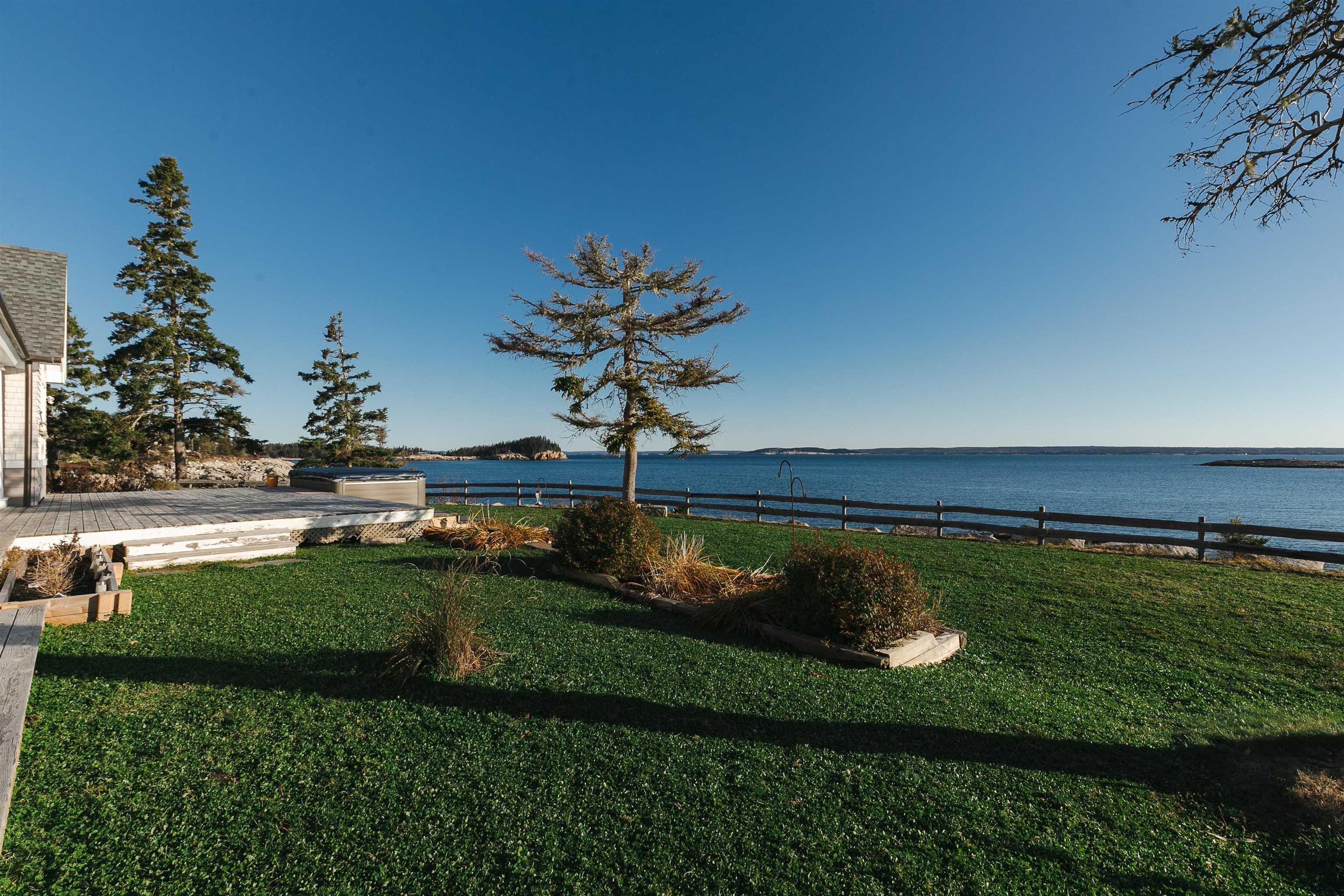 $1,319,000.00: 203 White Point Run, Northwest Cove