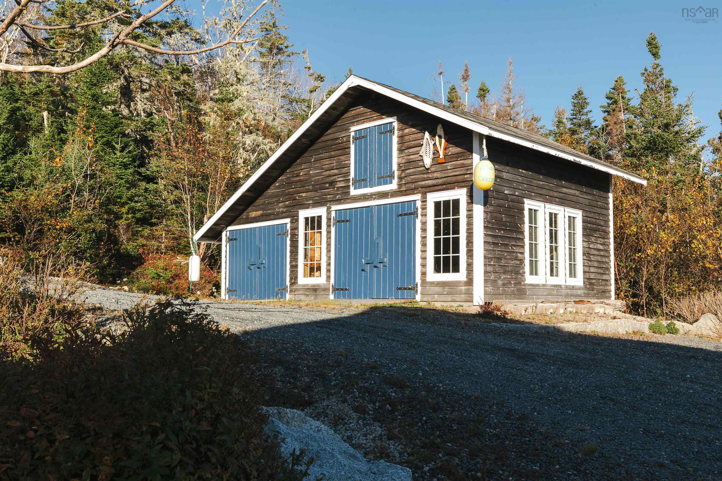 $1,319,000.00: 203 White Point Run, Northwest Cove