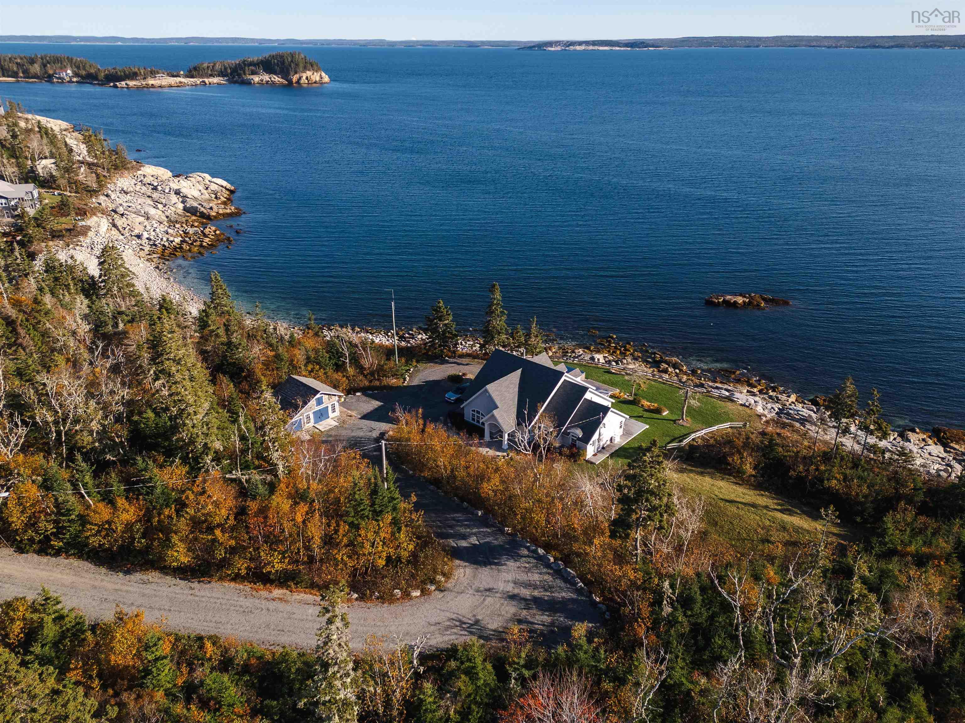 $1,319,000.00: 203 White Point Run, Northwest Cove