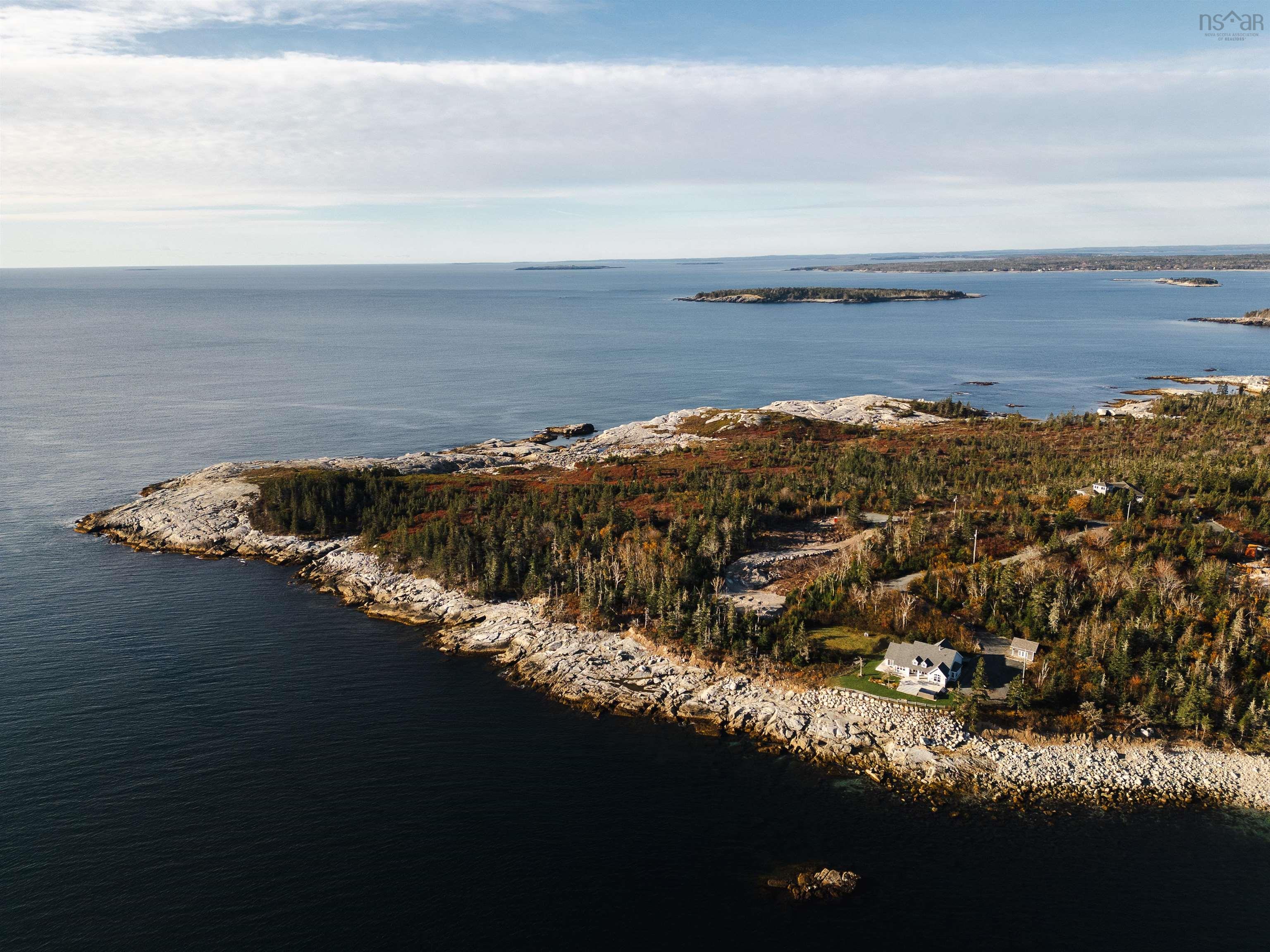 $1,319,000.00: 203 White Point Run, Northwest Cove