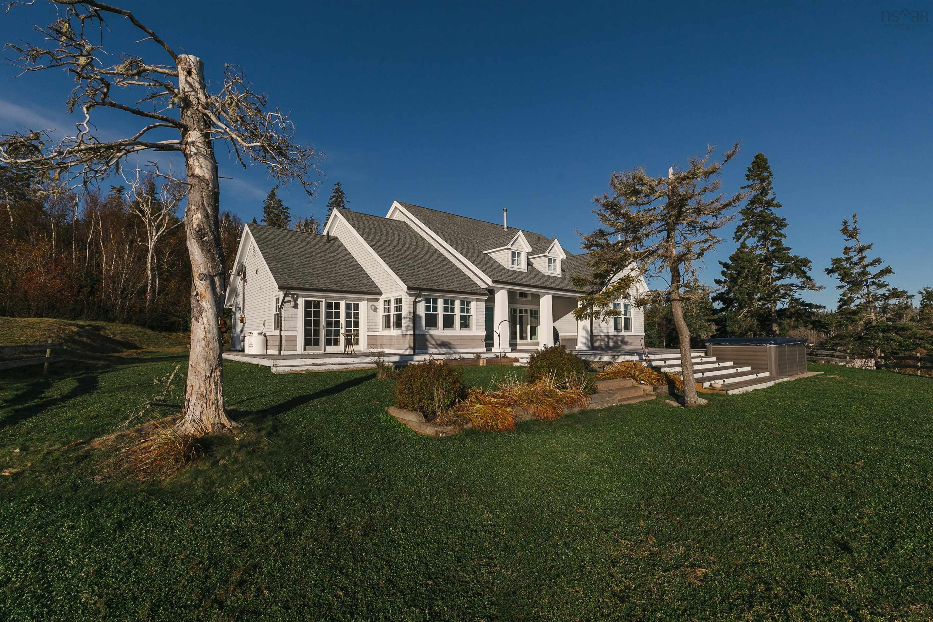 $1,319,000.00: 203 White Point Run, Northwest Cove