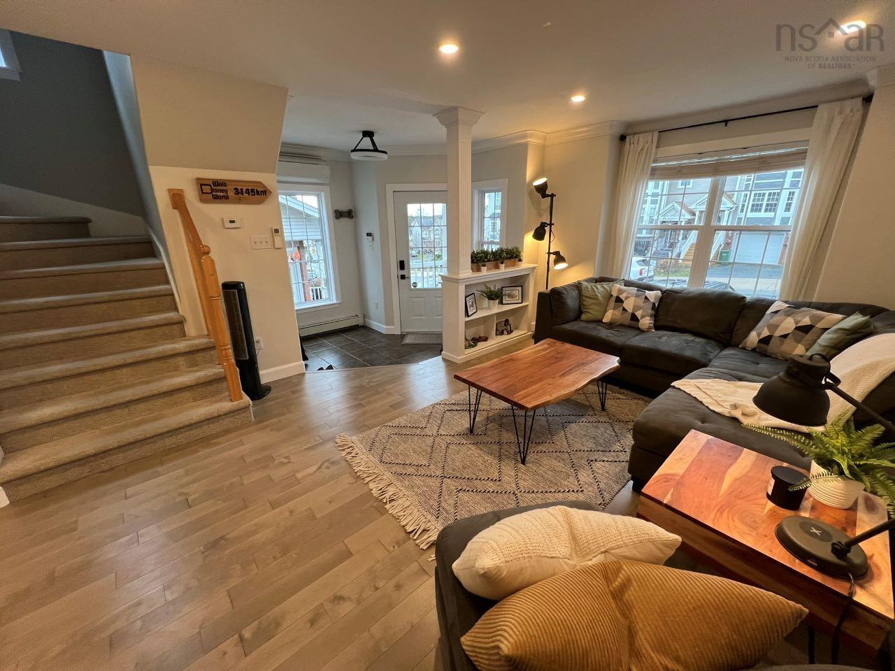 $599,900.00: 51 Fleetview Drive, Halifax