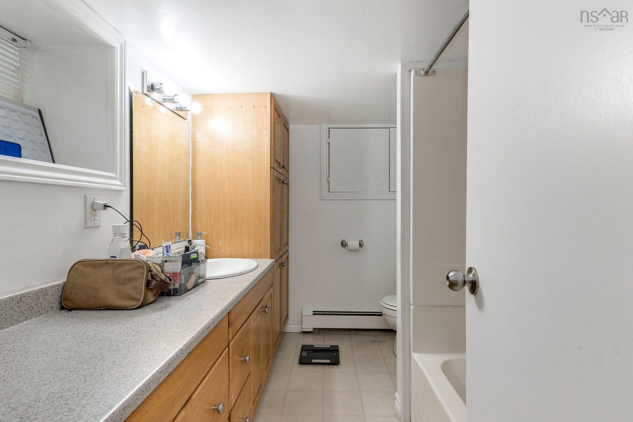 $1,200,000.00: 1952 1954 Beech Street, Halifax