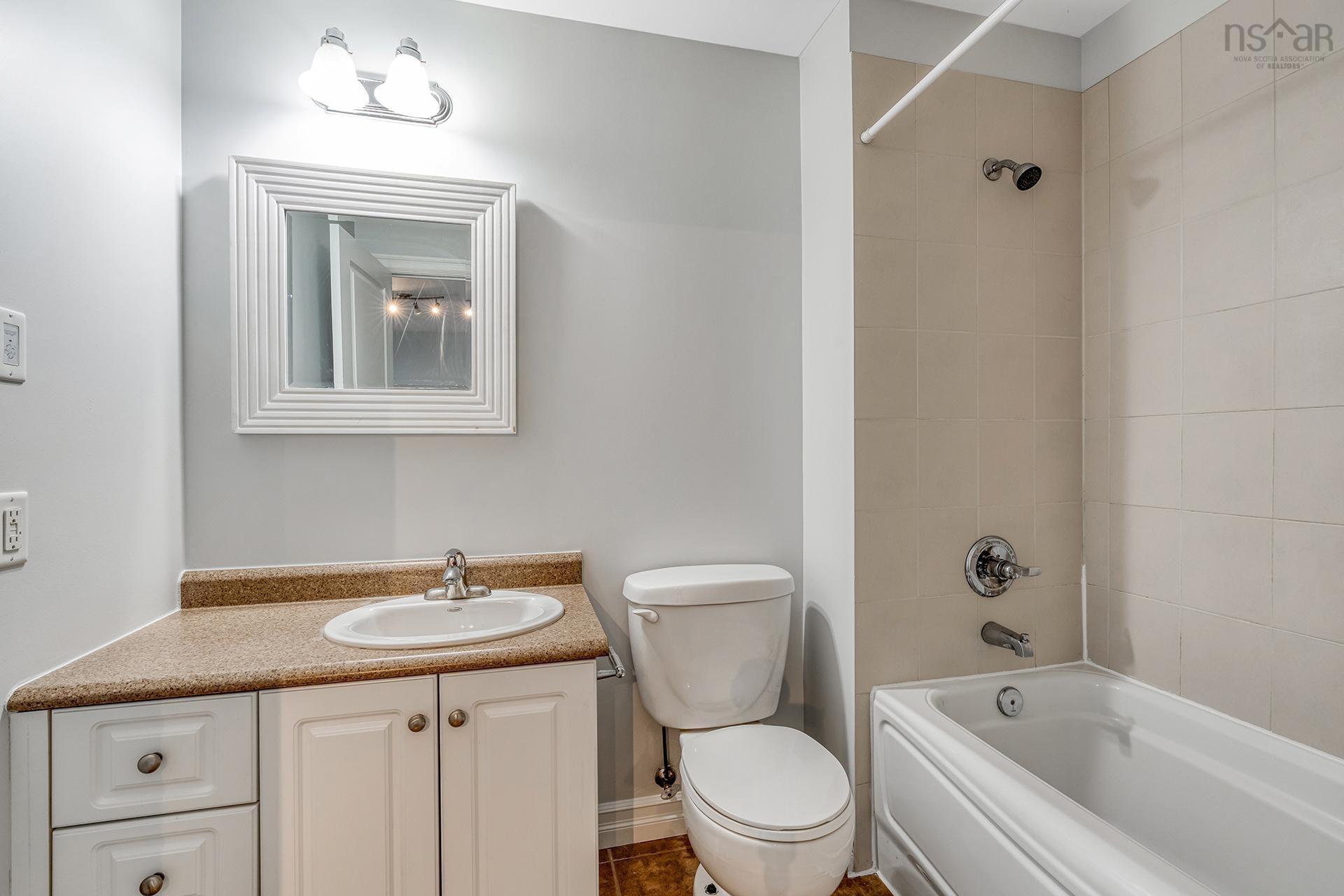 $329,900.00: 1008 2677 Gladstone Street, Halifax