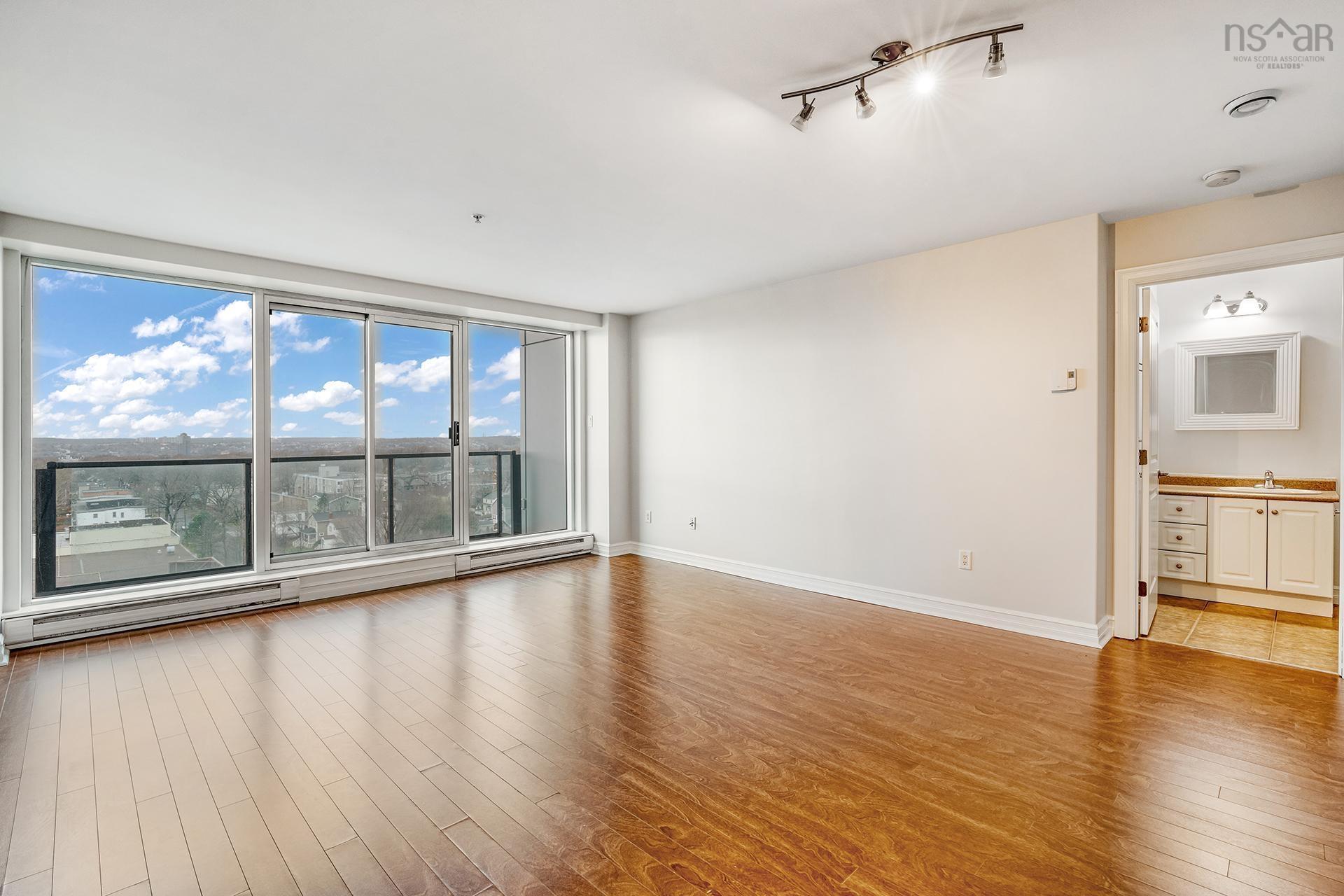 $329,900.00: 1008 2677 Gladstone Street, Halifax