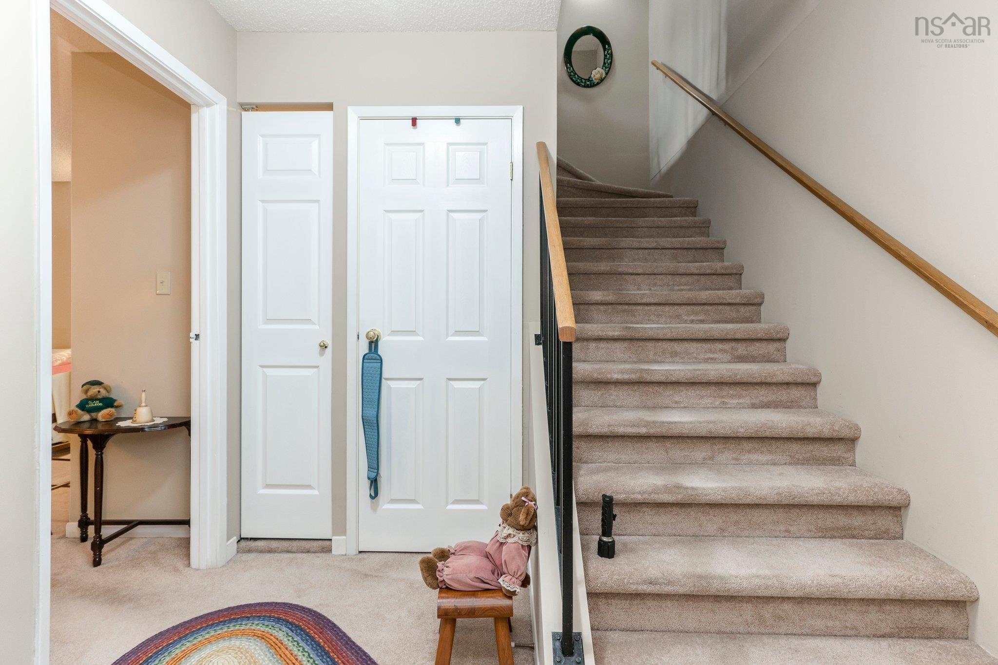 $369,900.00: 206 15 Knightsridge Drive, Halifax