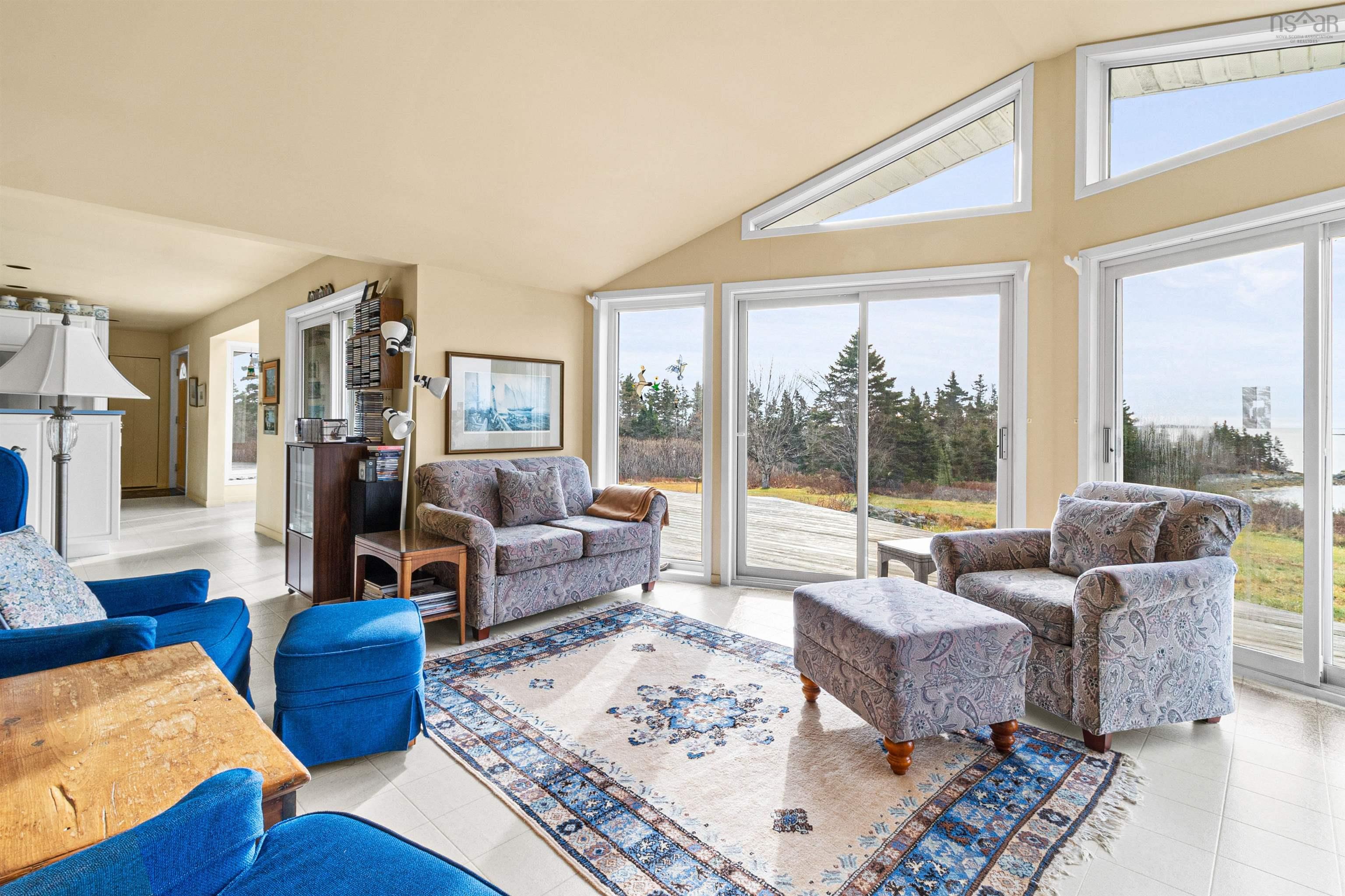 $510,000.00: 304 Smileys Point Road, Port Dufferin