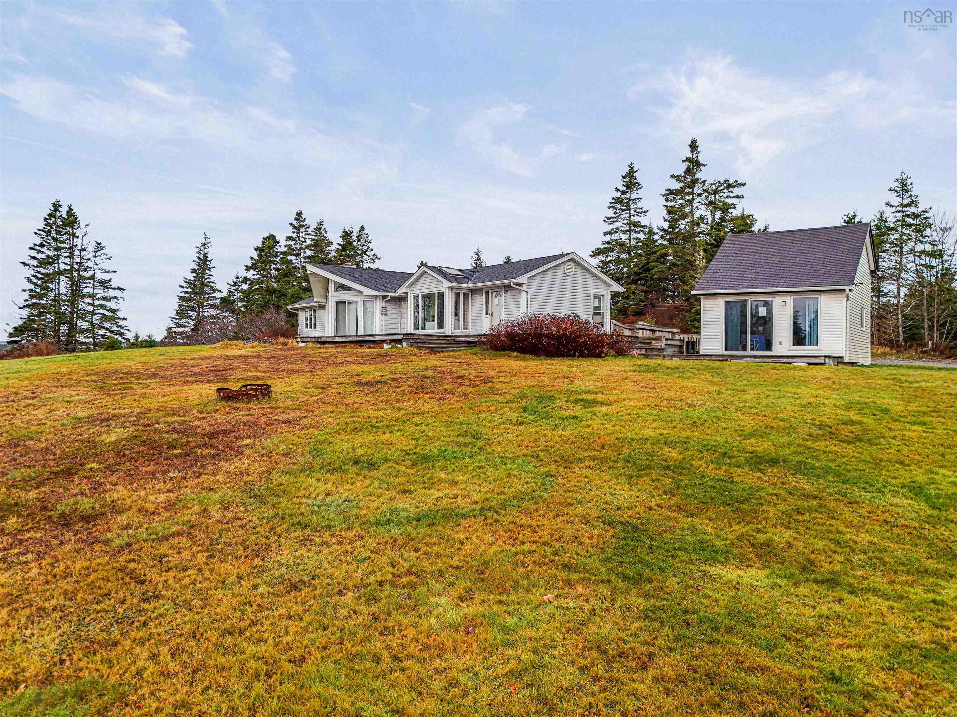 $510,000.00: 304 Smileys Point Road, Port Dufferin