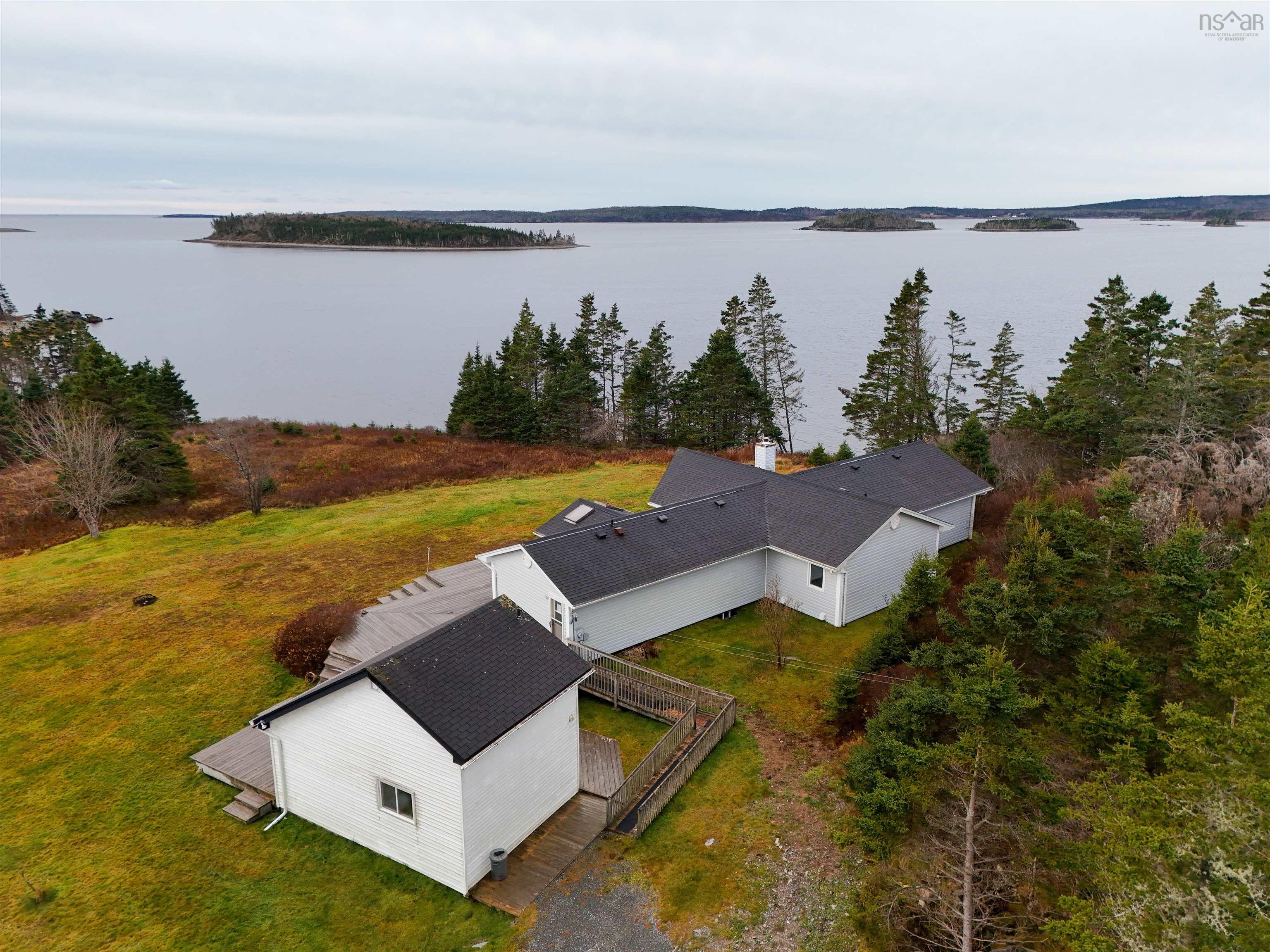 $510,000.00: 304 Smileys Point Road, Port Dufferin
