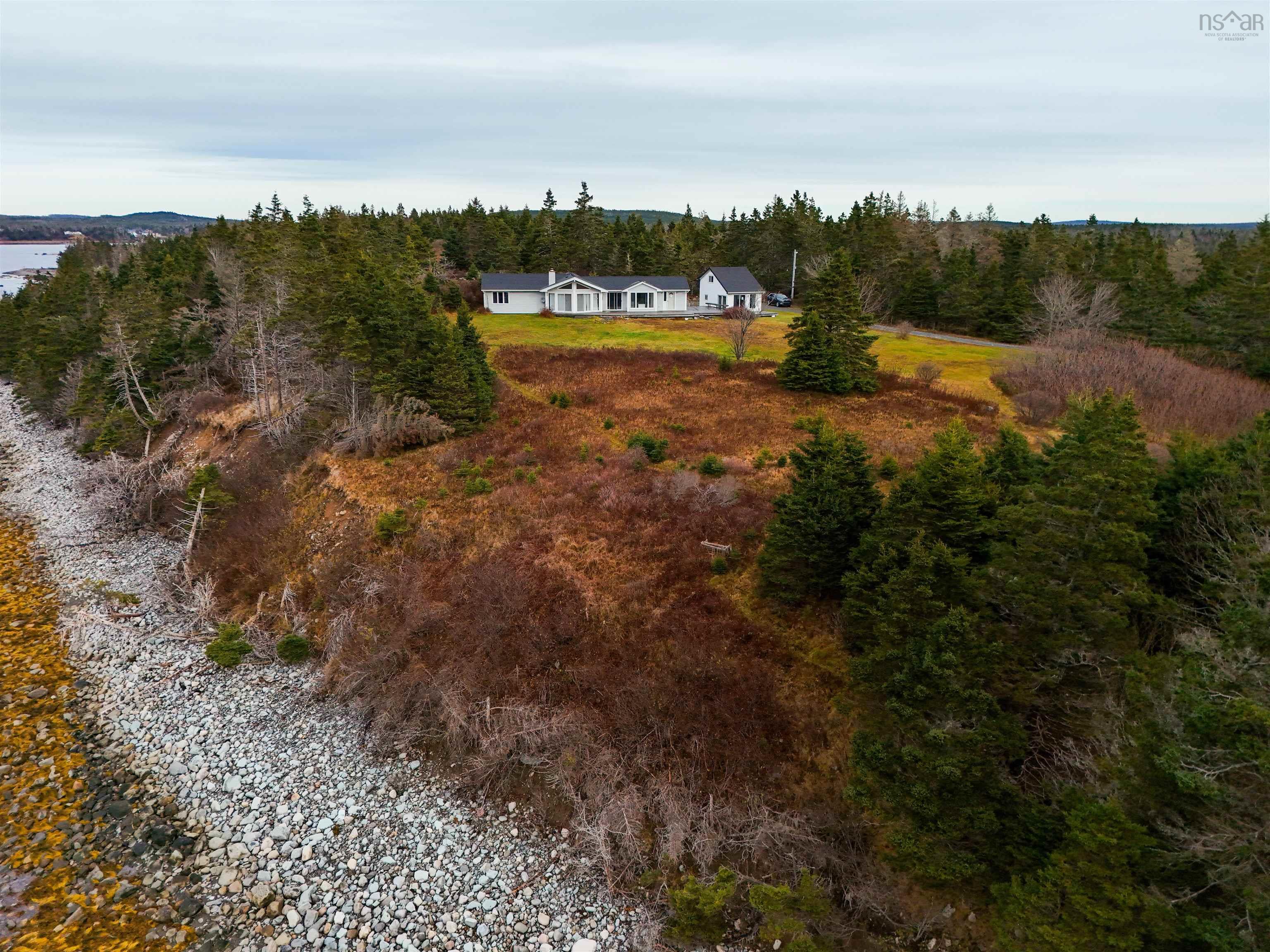 $510,000.00: 304 Smileys Point Road, Port Dufferin
