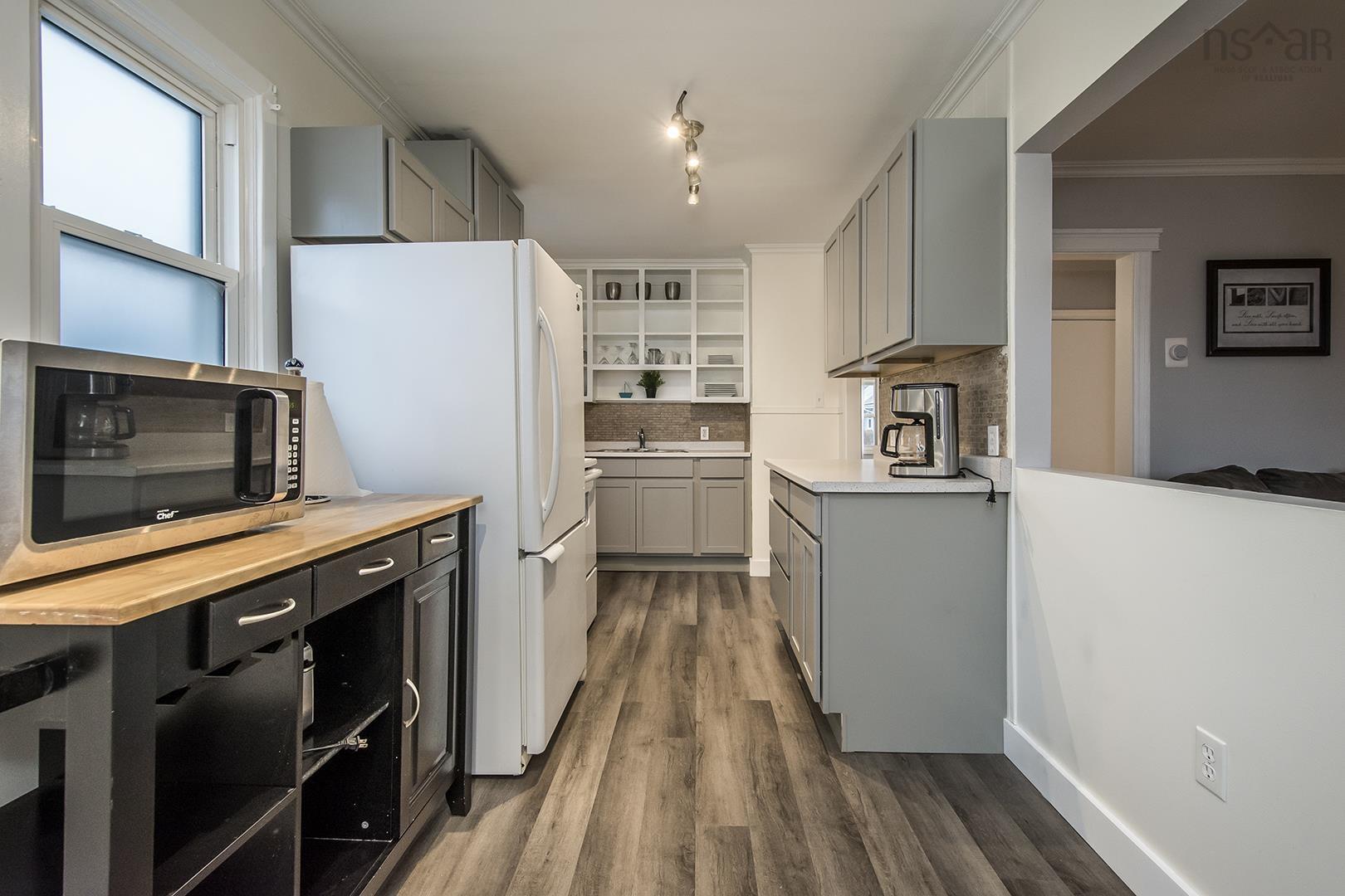 $579,900.00: 3212 Heinish Avenue, Halifax
