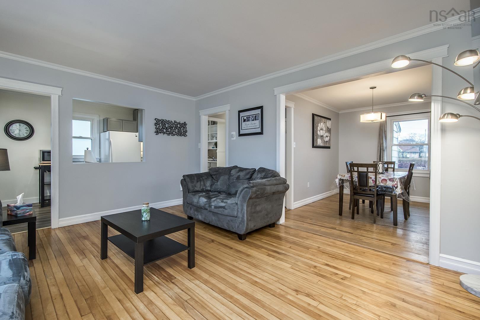 $579,900.00: 3212 Heinish Avenue, Halifax