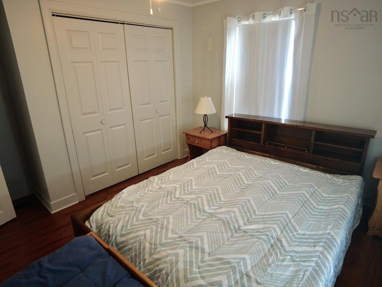 $239,500.00: 10 Rideau Street, Oxford
