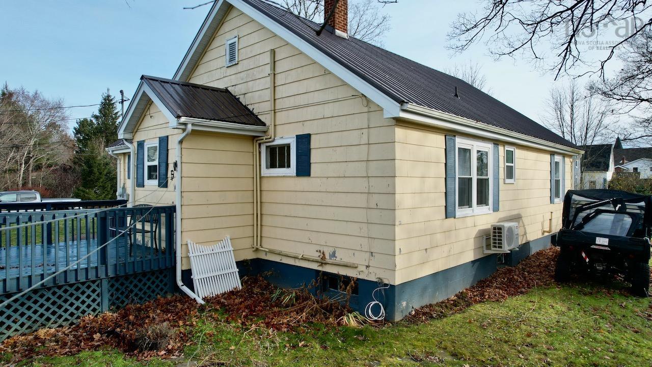 $239,500.00: 10 Rideau Street, Oxford