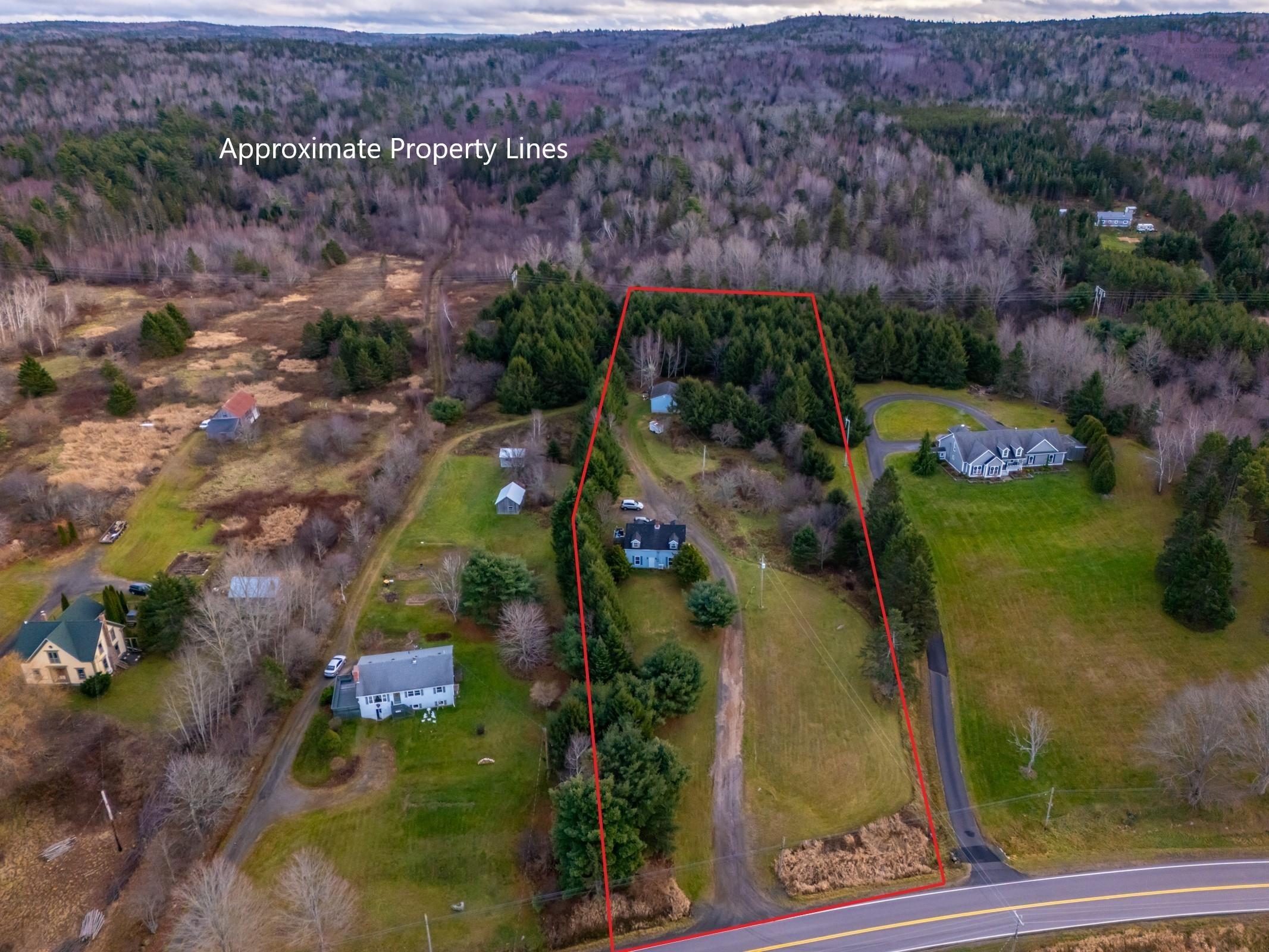 $249,900.00: 1302 Highway 201, Round Hill