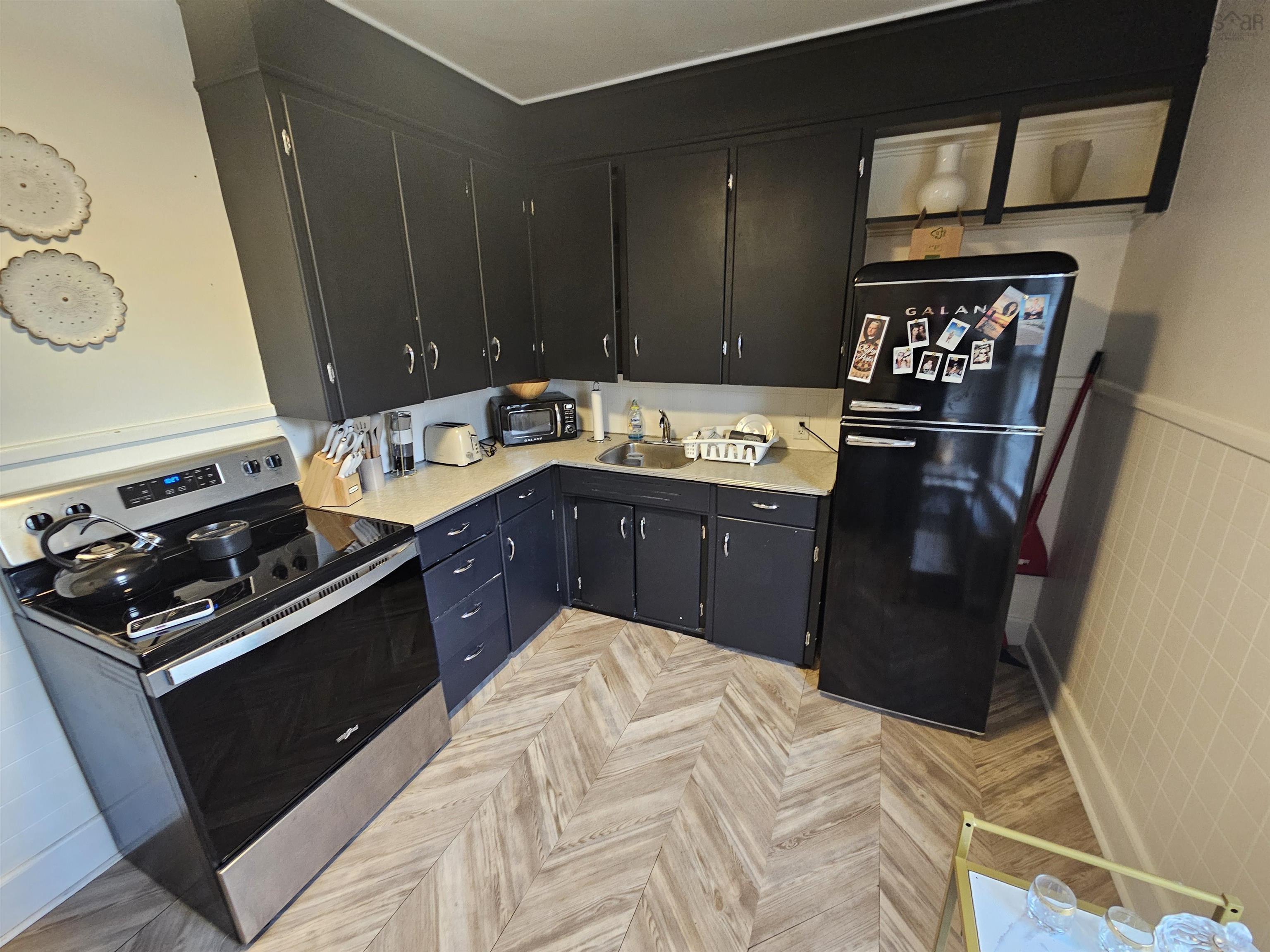 $385,000.00: 10 Melrose Street, Amherst