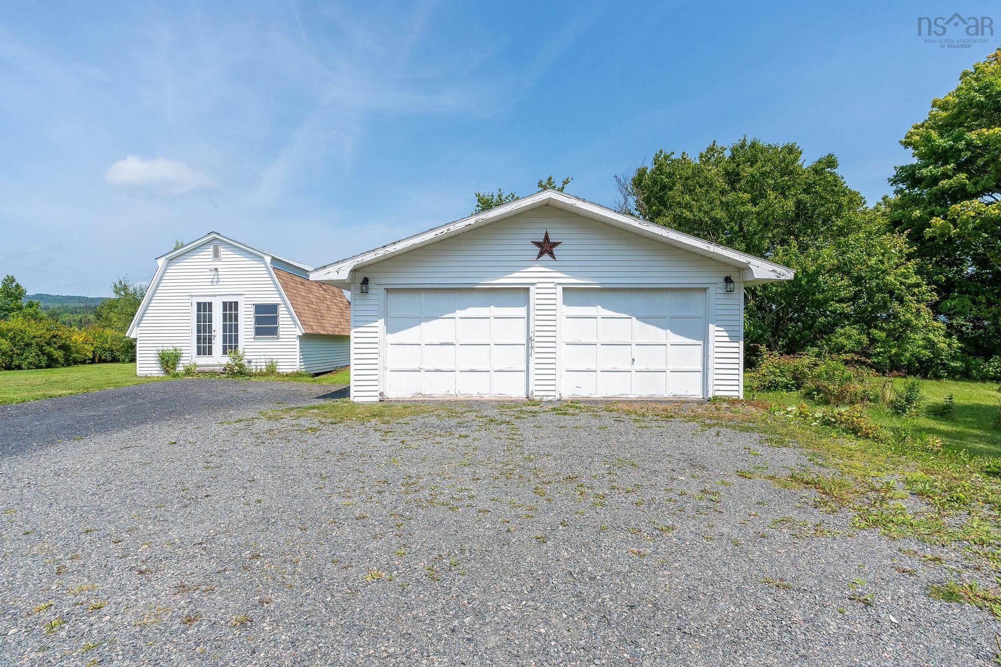 $214,900.00: 959 2 Highway, Five Islands