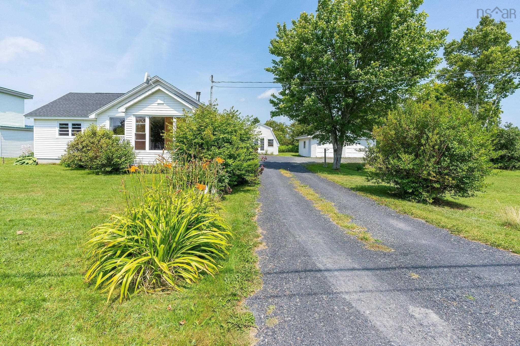 $214,900.00: 959 2 Highway, Five Islands