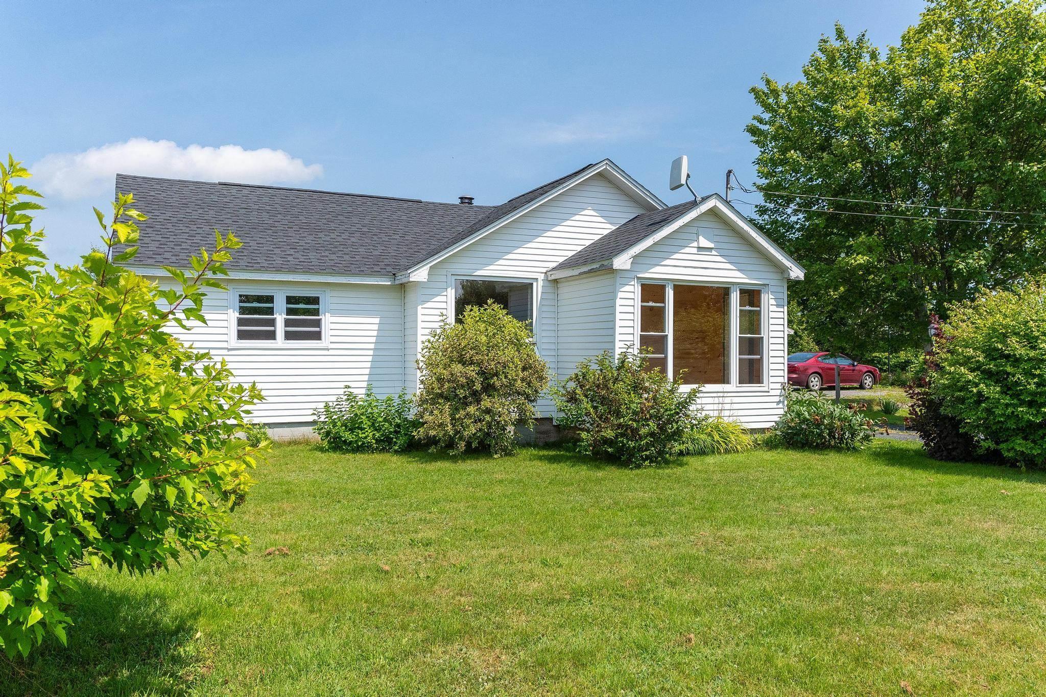 $214,900.00: 959 2 Highway, Five Islands