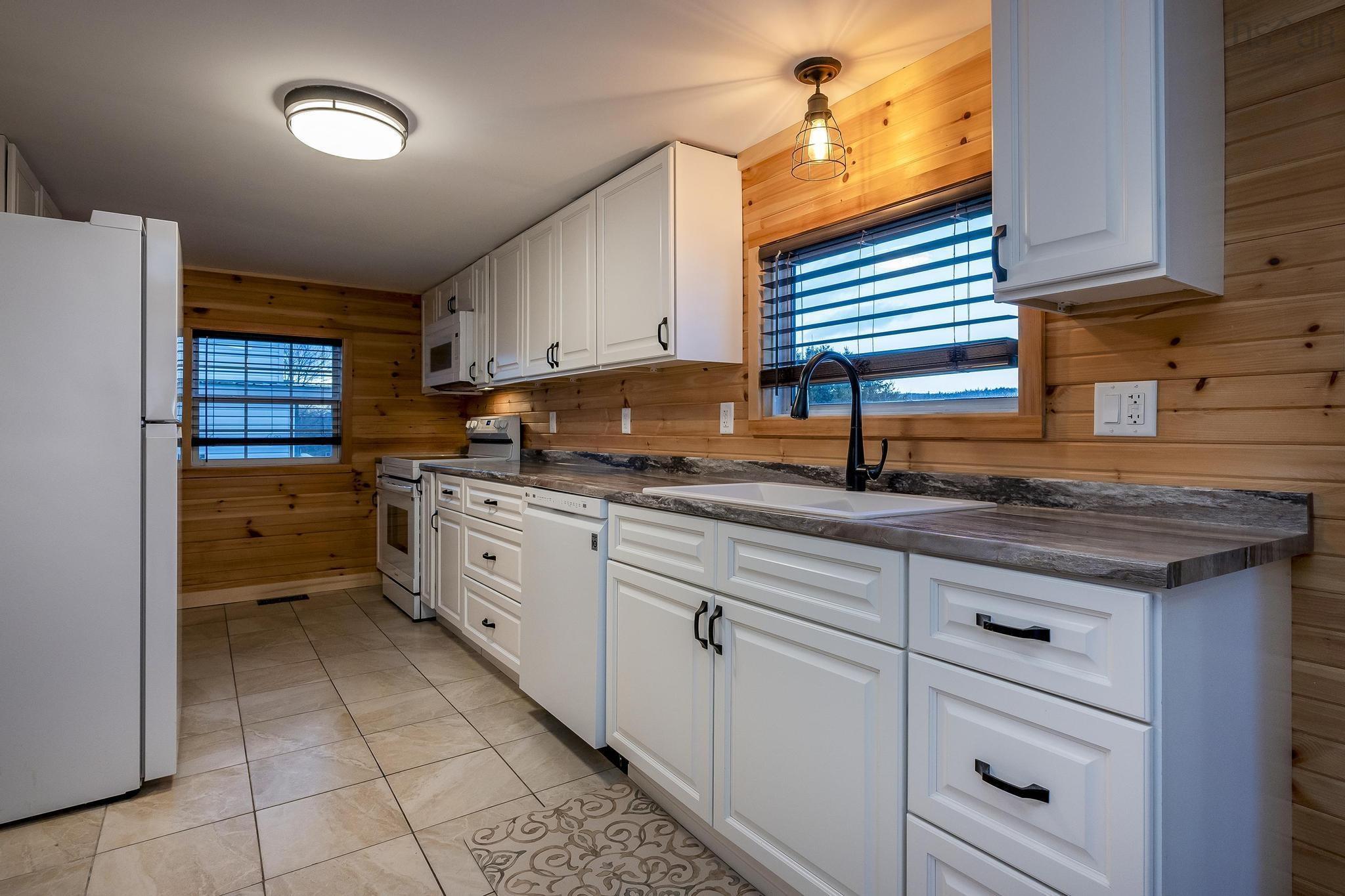 $214,900.00: 959 2 Highway, Five Islands