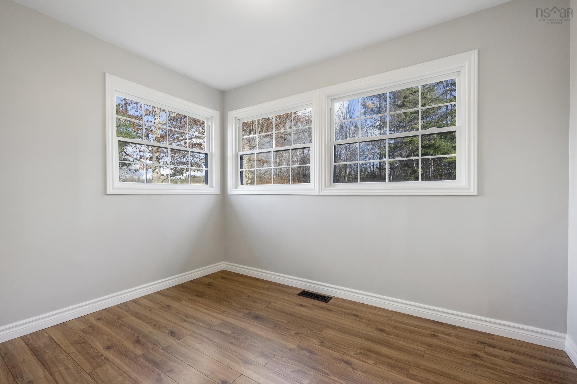 $319,900.00: 374 New Russell Road, New Ross